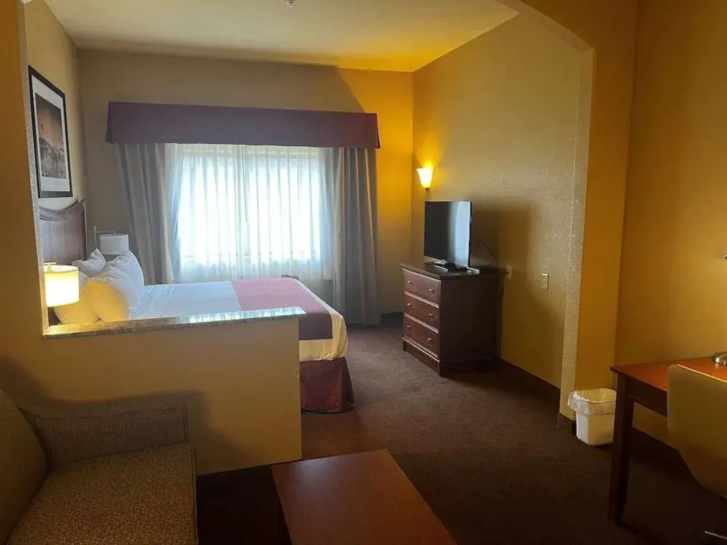 Baymont Inn & Suites Cuero