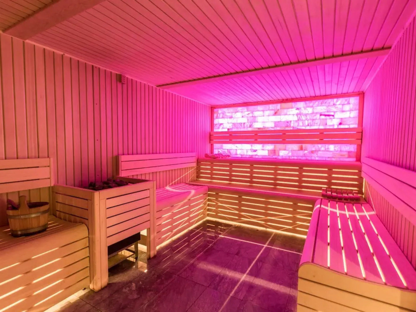 Rustic Apartment With a Fireplace and Wi-fi in Arc 2000