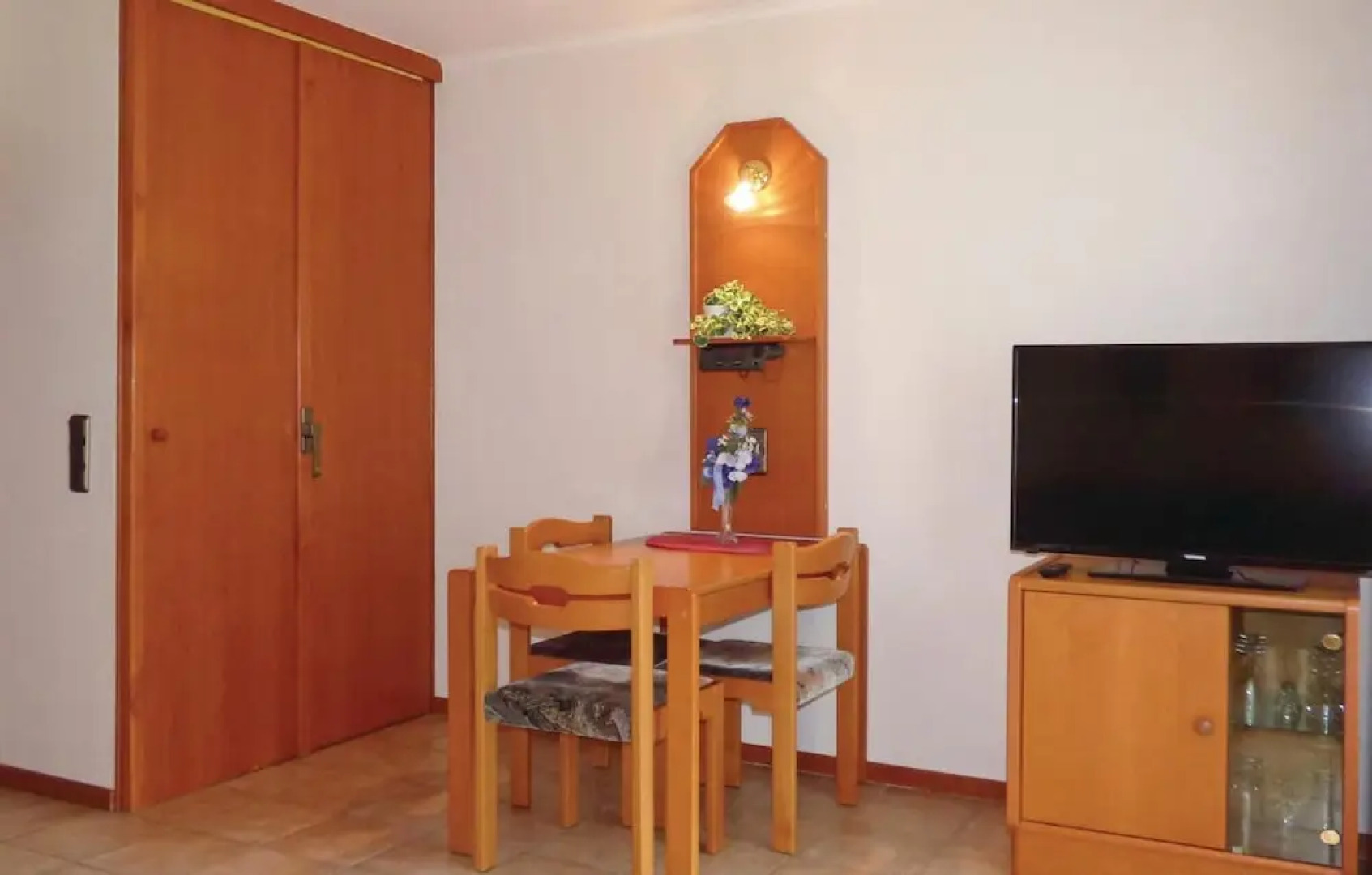 Amazing Apartment in Thalfang With 1 Bedrooms