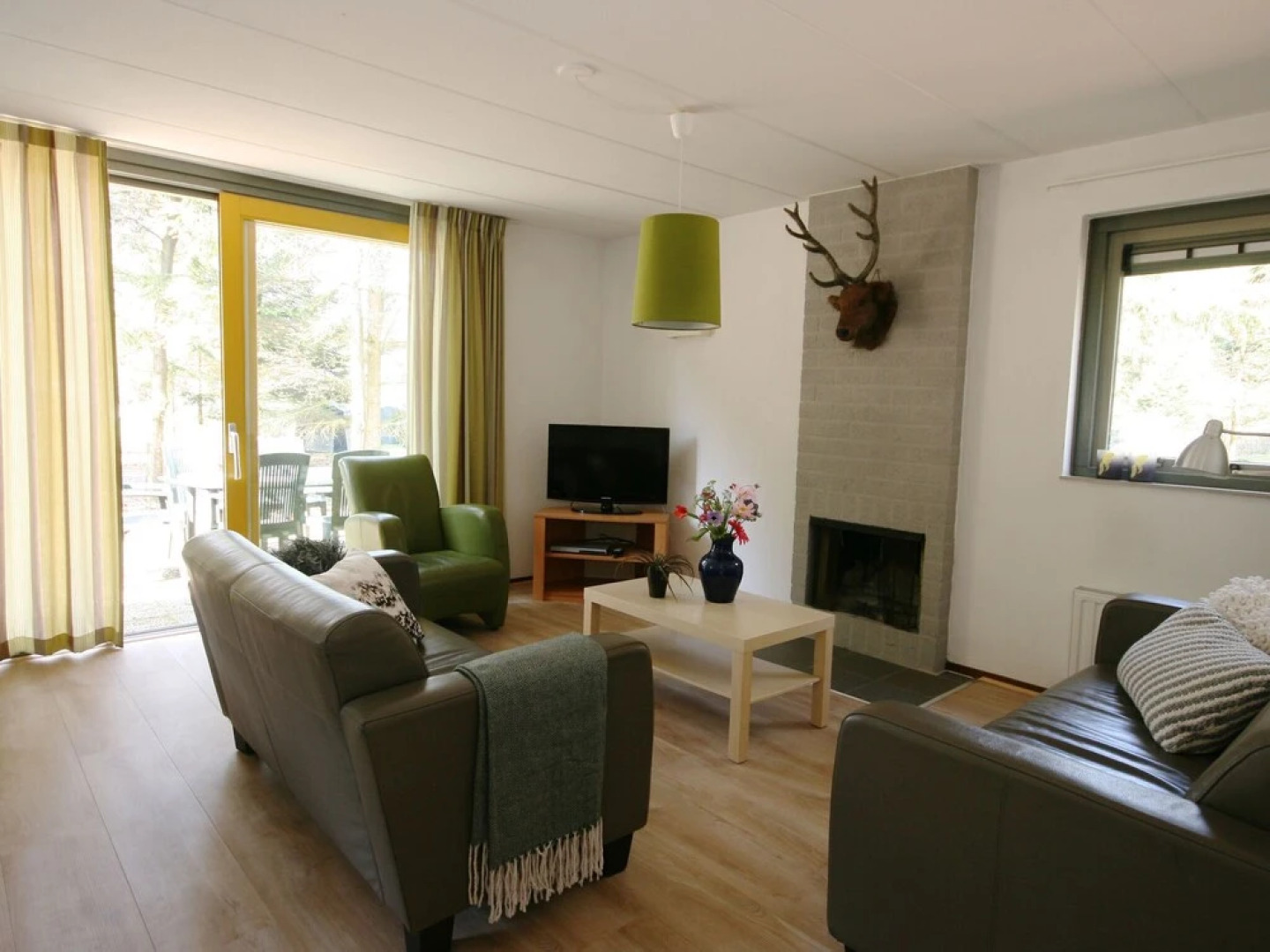 Woodland Bungalow w/ Pool