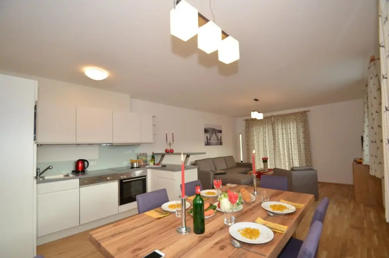 Apartment Mountain Panorama by Z-K-H Rentals