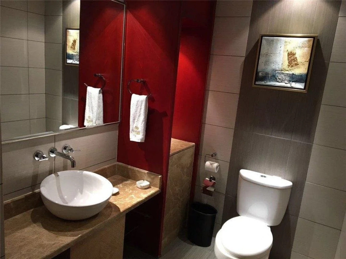 Rising Dragon International Hotel