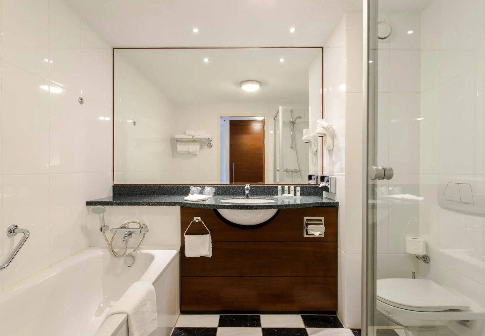 Courtyard by Marriott Amsterdam Airport