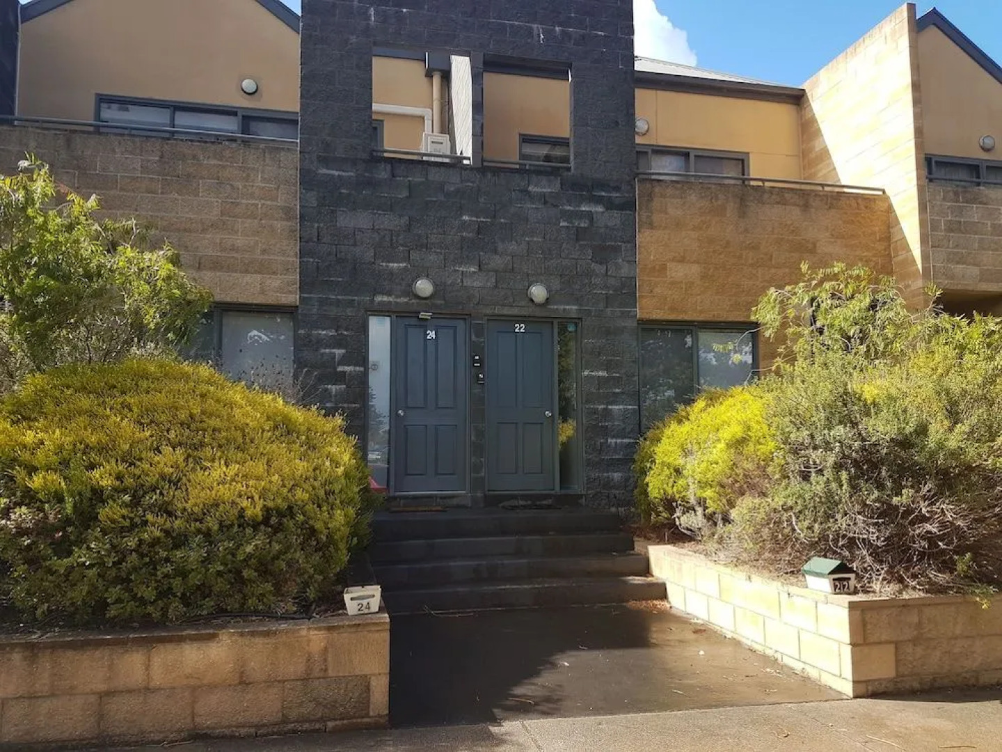 Gillies st Apartments