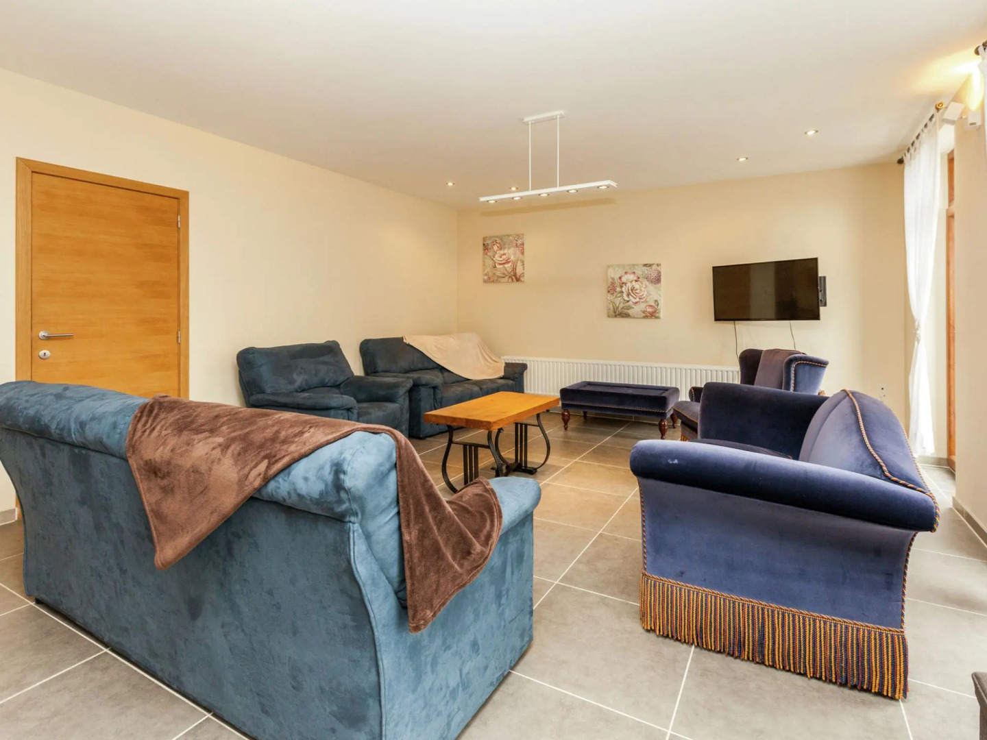 Luxurious Holiday Home in Glabbeek with Garden