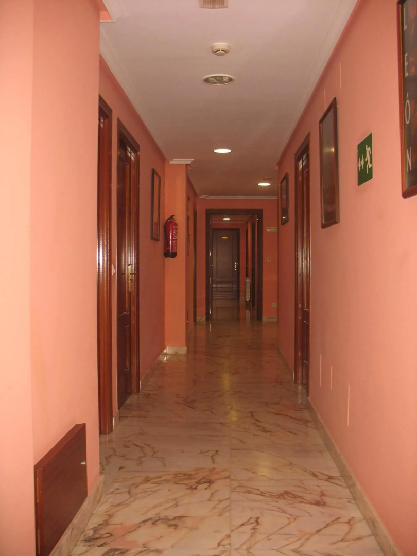 Hotel Reyes de León