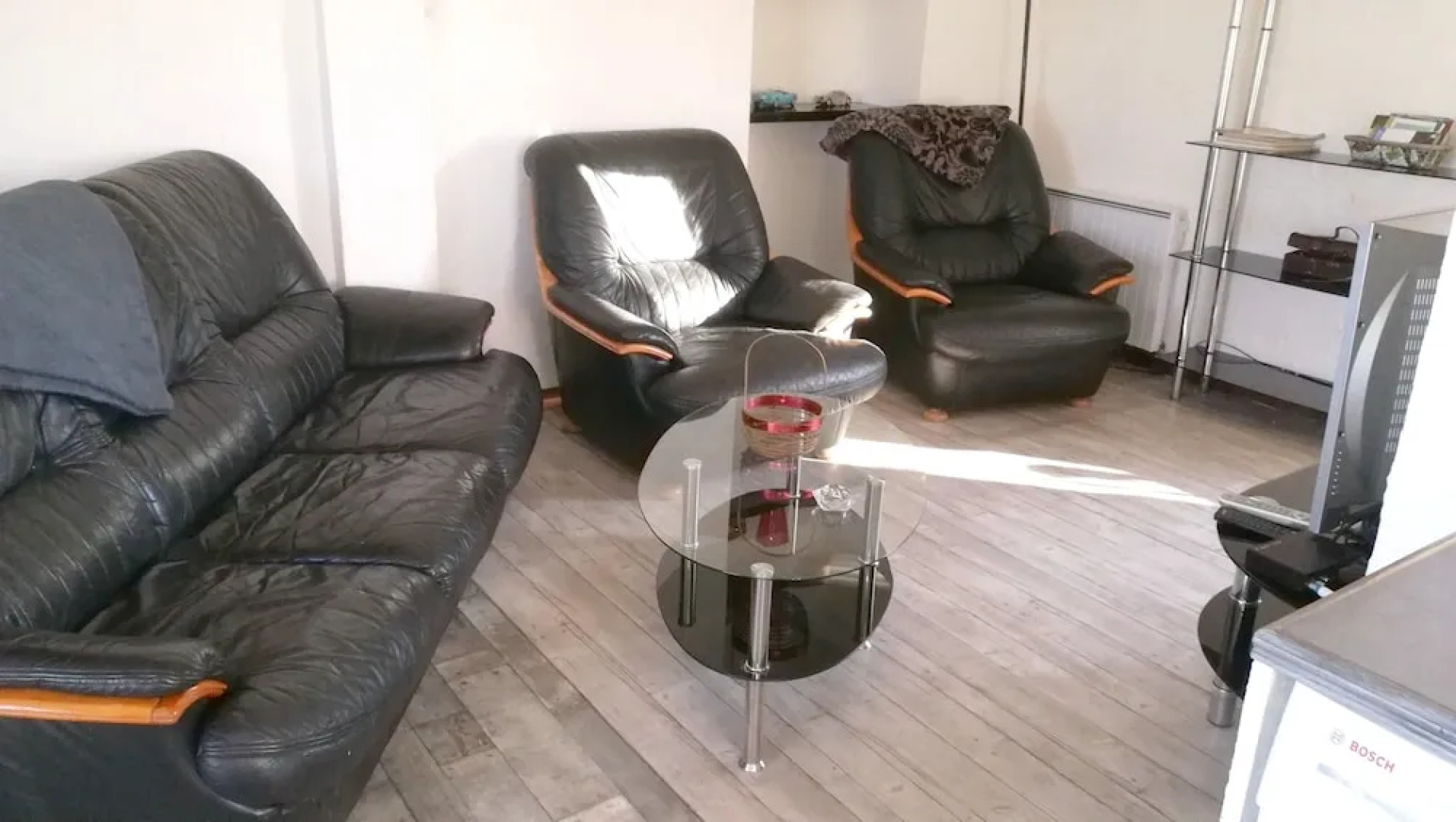 House With 3 Bedrooms in Villeneuve, With Enclosed Garden and Wifi