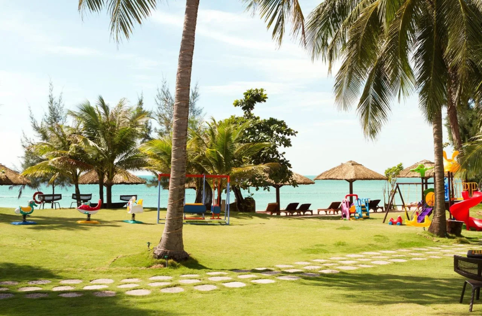 Курортный отель Mercury Phu Quoc Resort & Villas