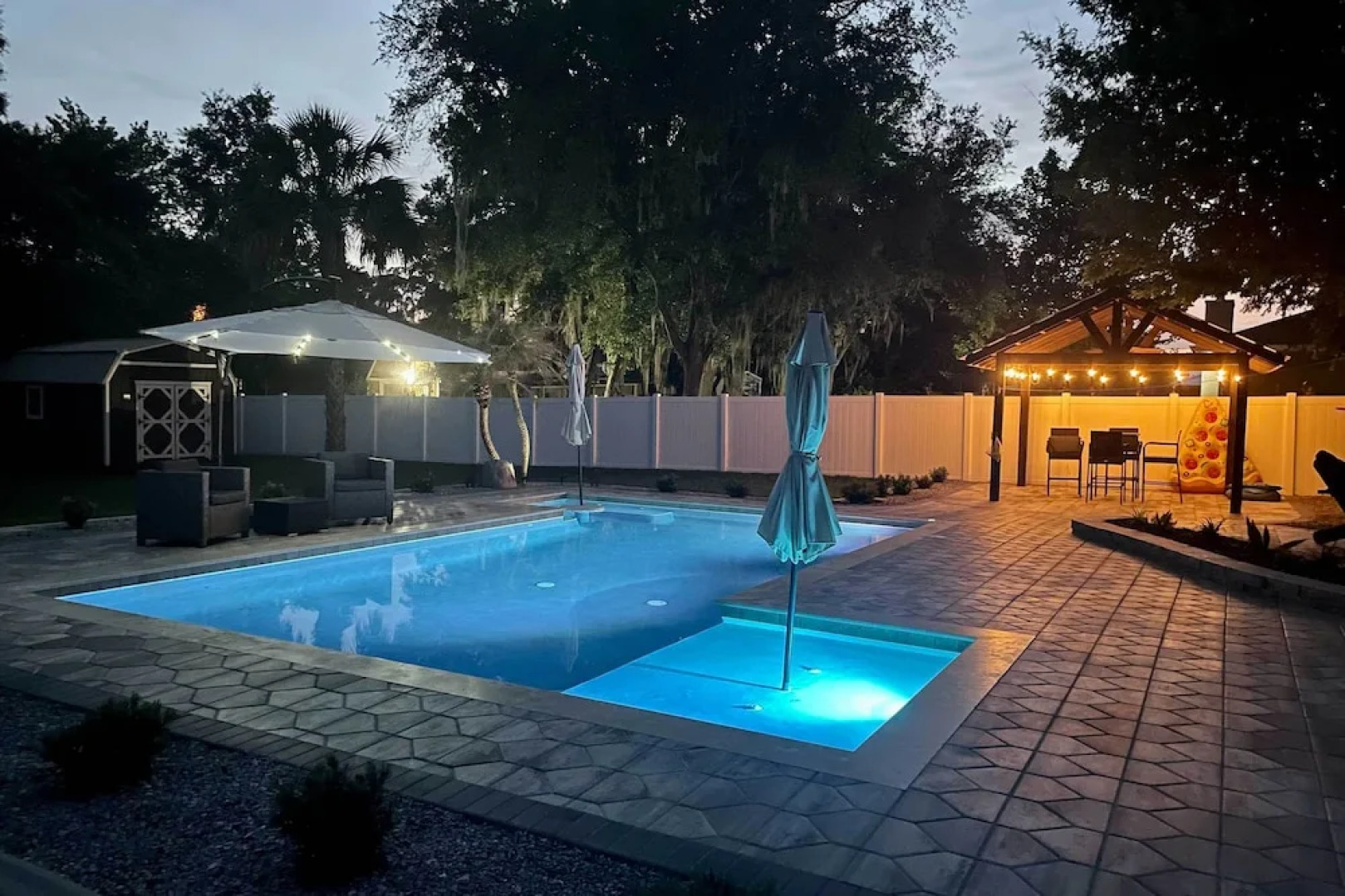 Airy Crystal River Retreat w/ Backyard Oasis!