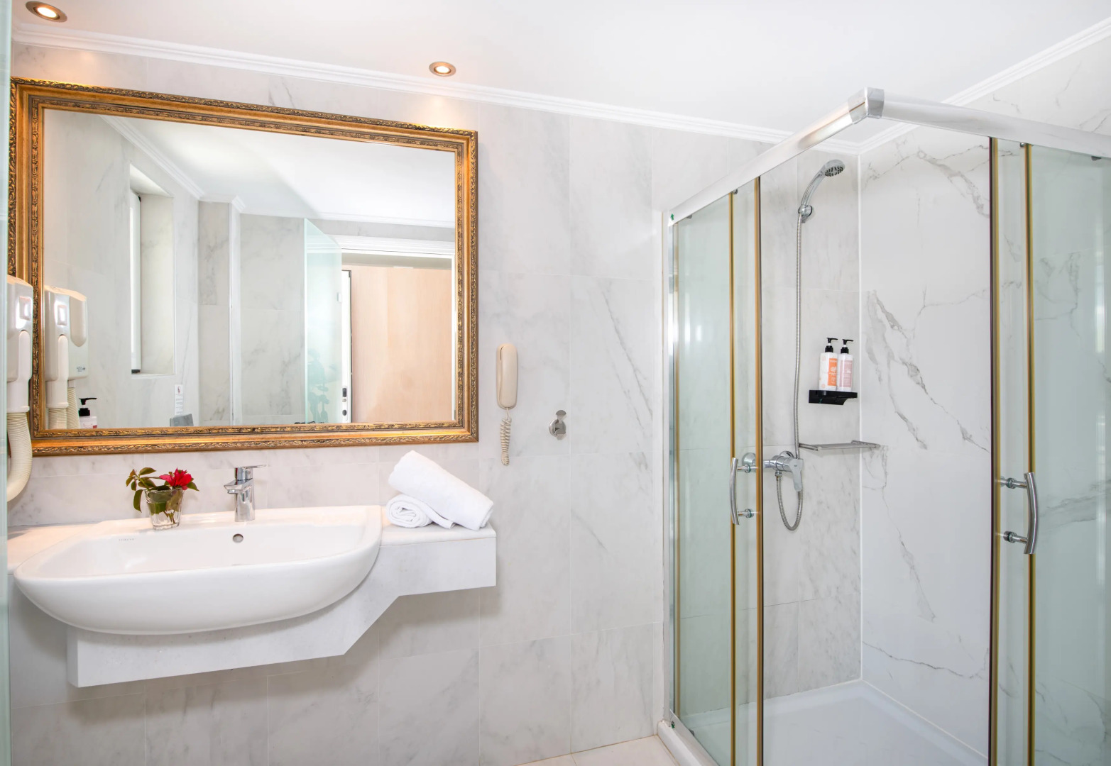 Delfina Tropic Beach