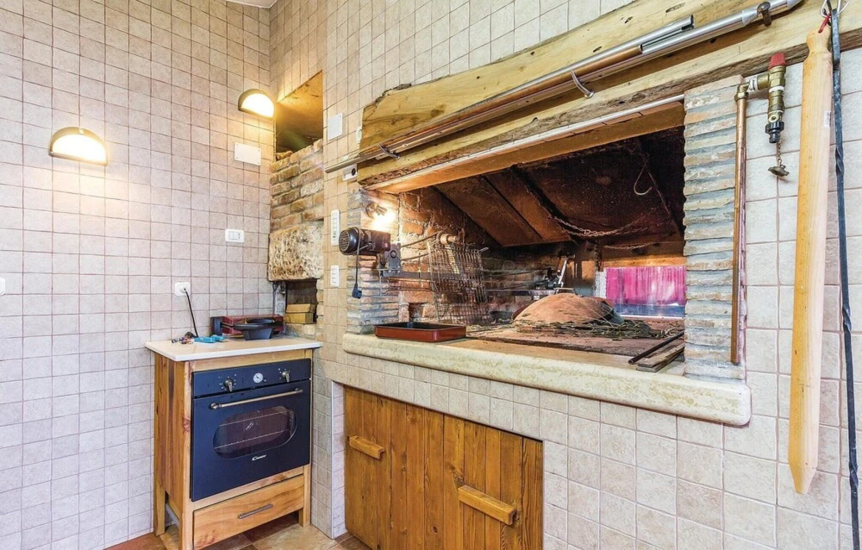 Amazing Home in Liznjan With Sauna, Wifi and 3 Bedrooms