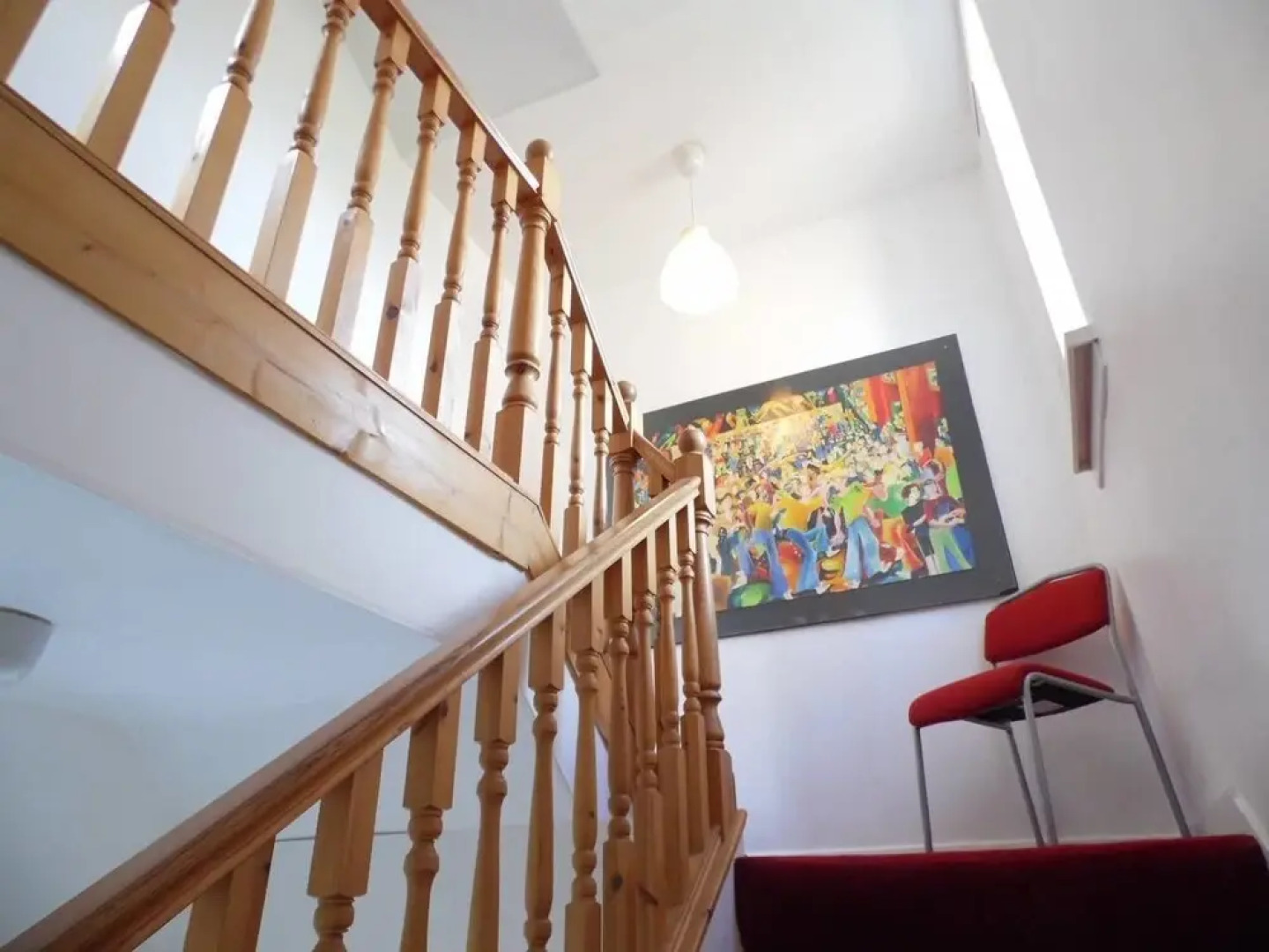 Near GLA Airport - Ideal hub for Paisley & Glasgow