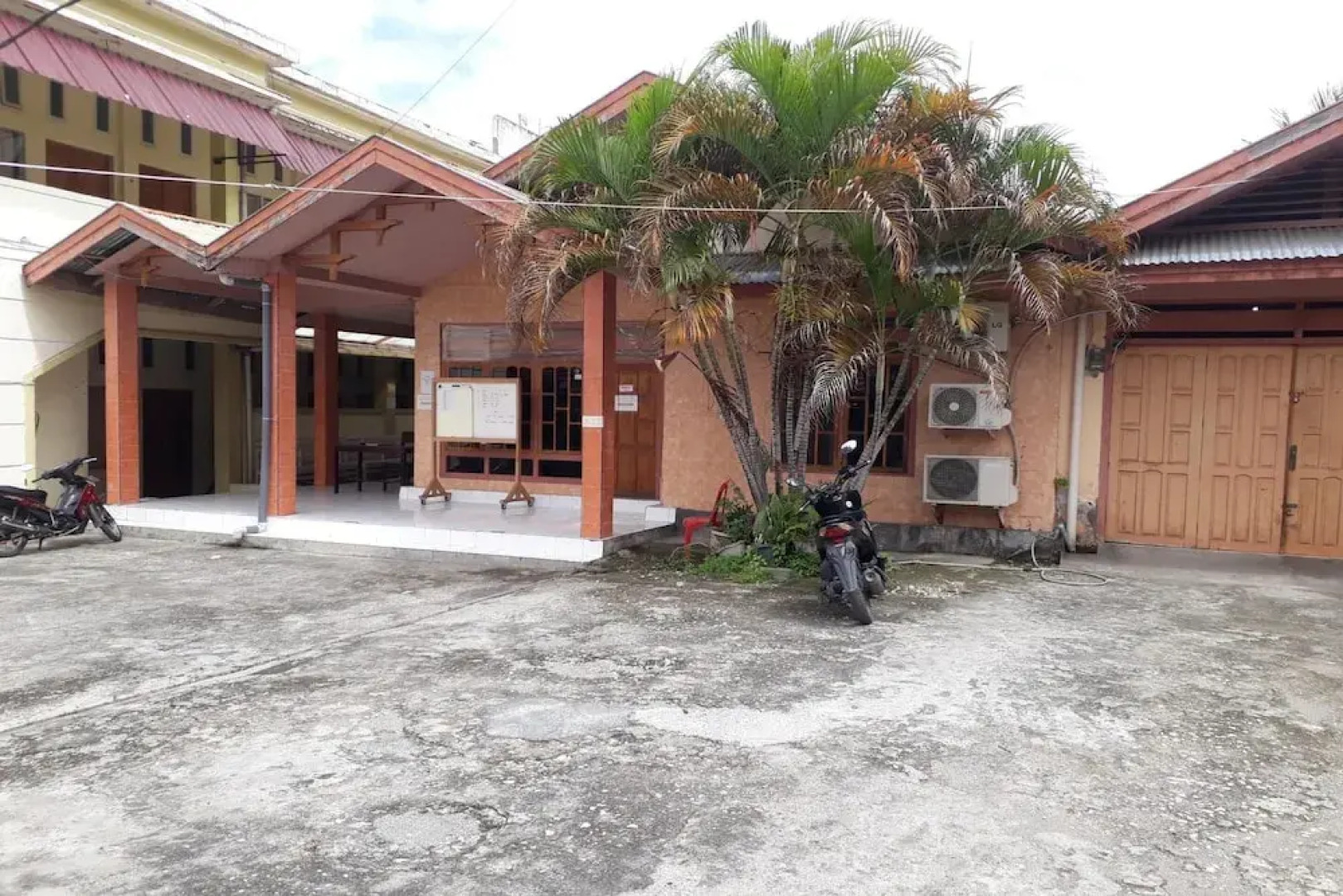 Hotel O Homestay Ananda Luwuk