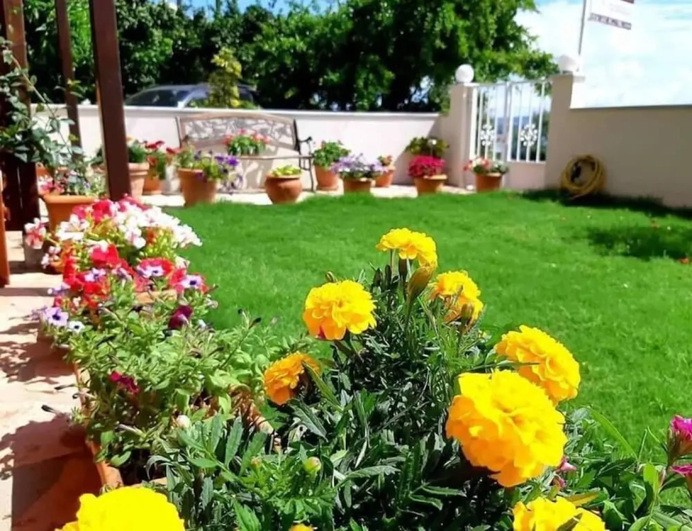 Irini SeaSide Studios