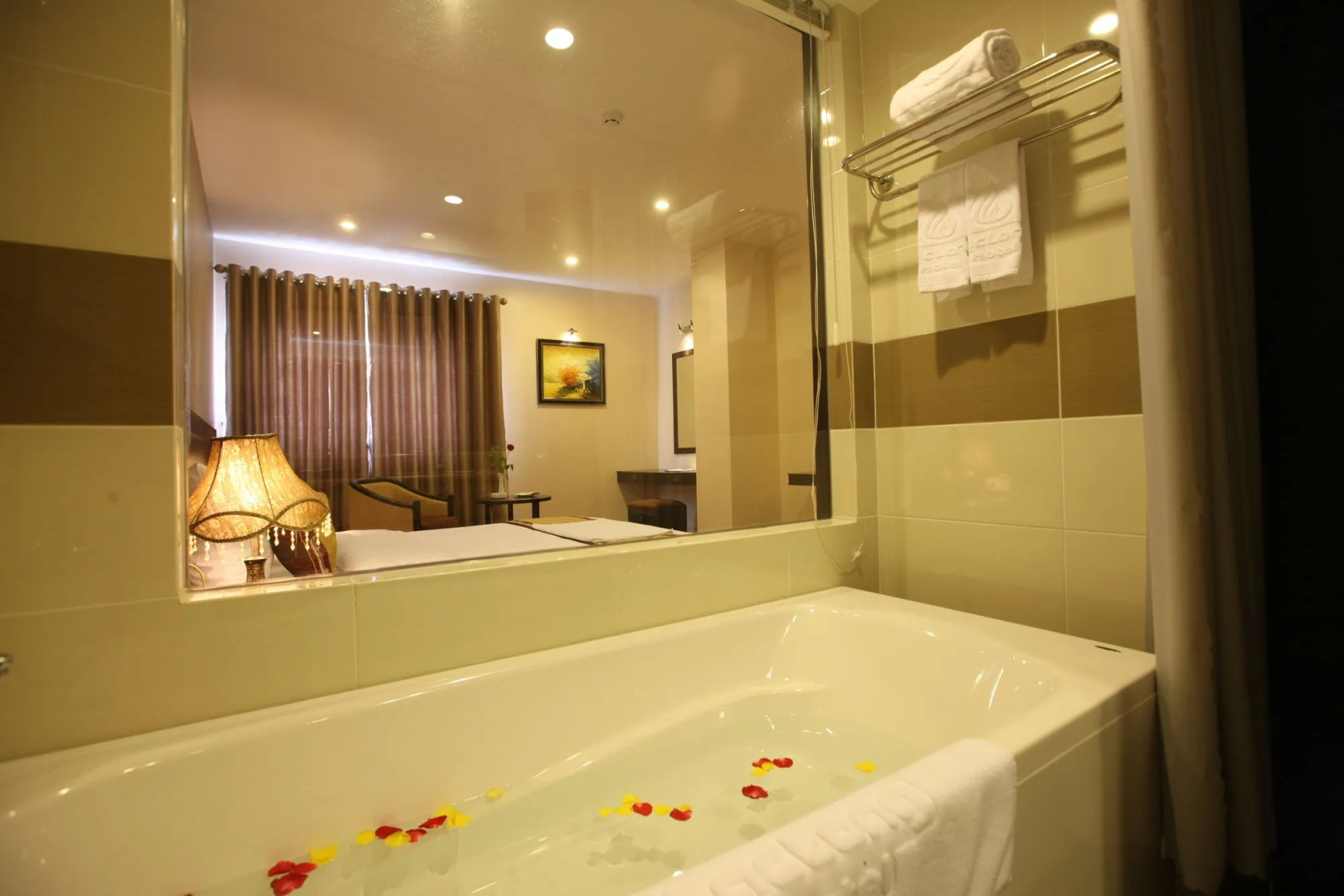 Lac Long Hotel Hai Phong