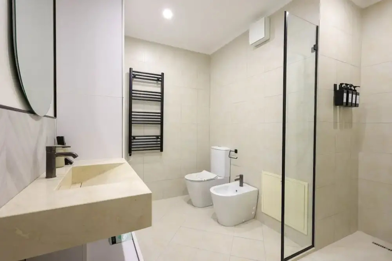 Grandstay Apartments 003