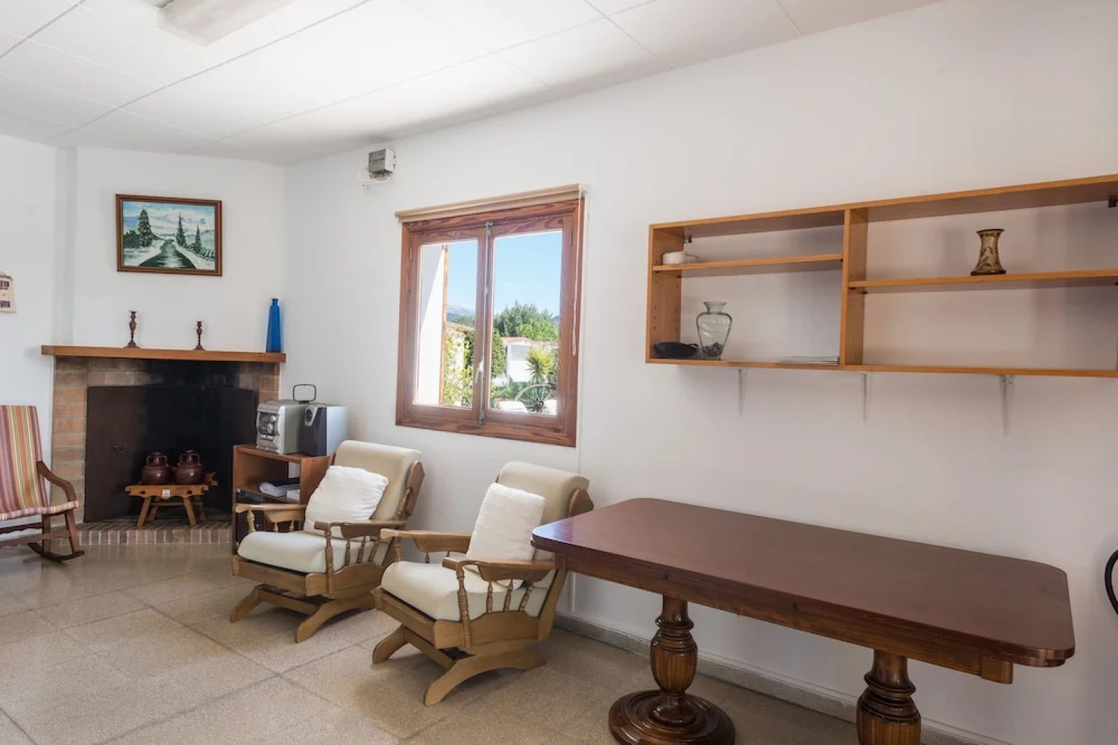 ES Cantó DES Morés