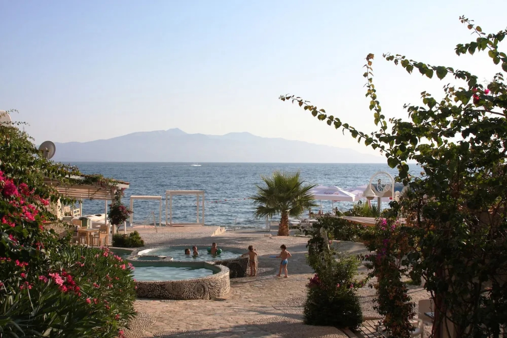 Bougainville Bay Serviced Apartments