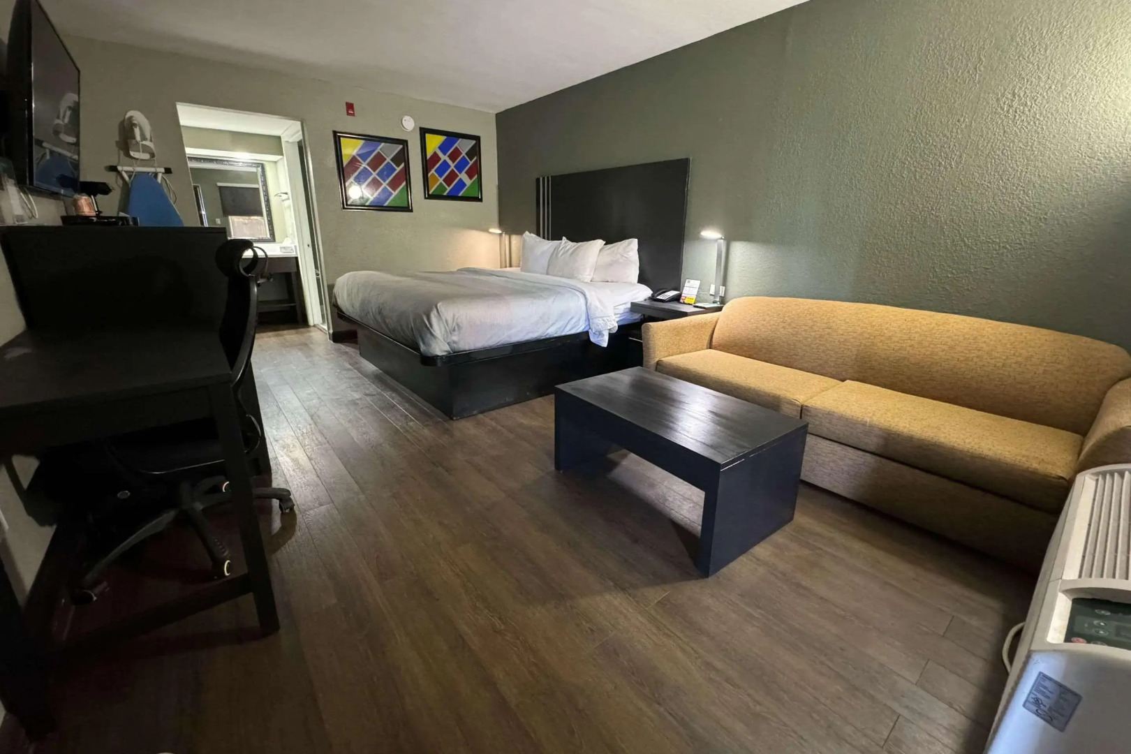 Quality Inn & Suites near Panama City Beach