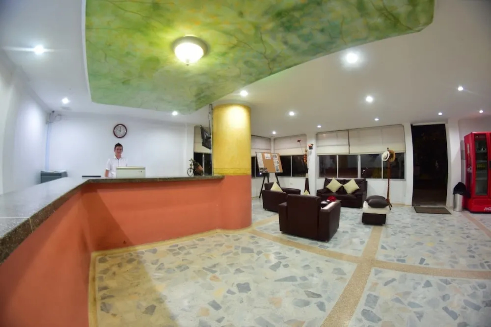 Hotel Montserrat Plaza