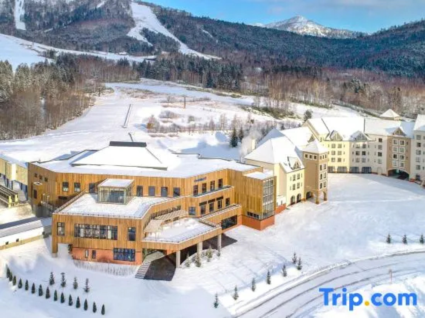 Club Med Tomamu Resort Hokkaido