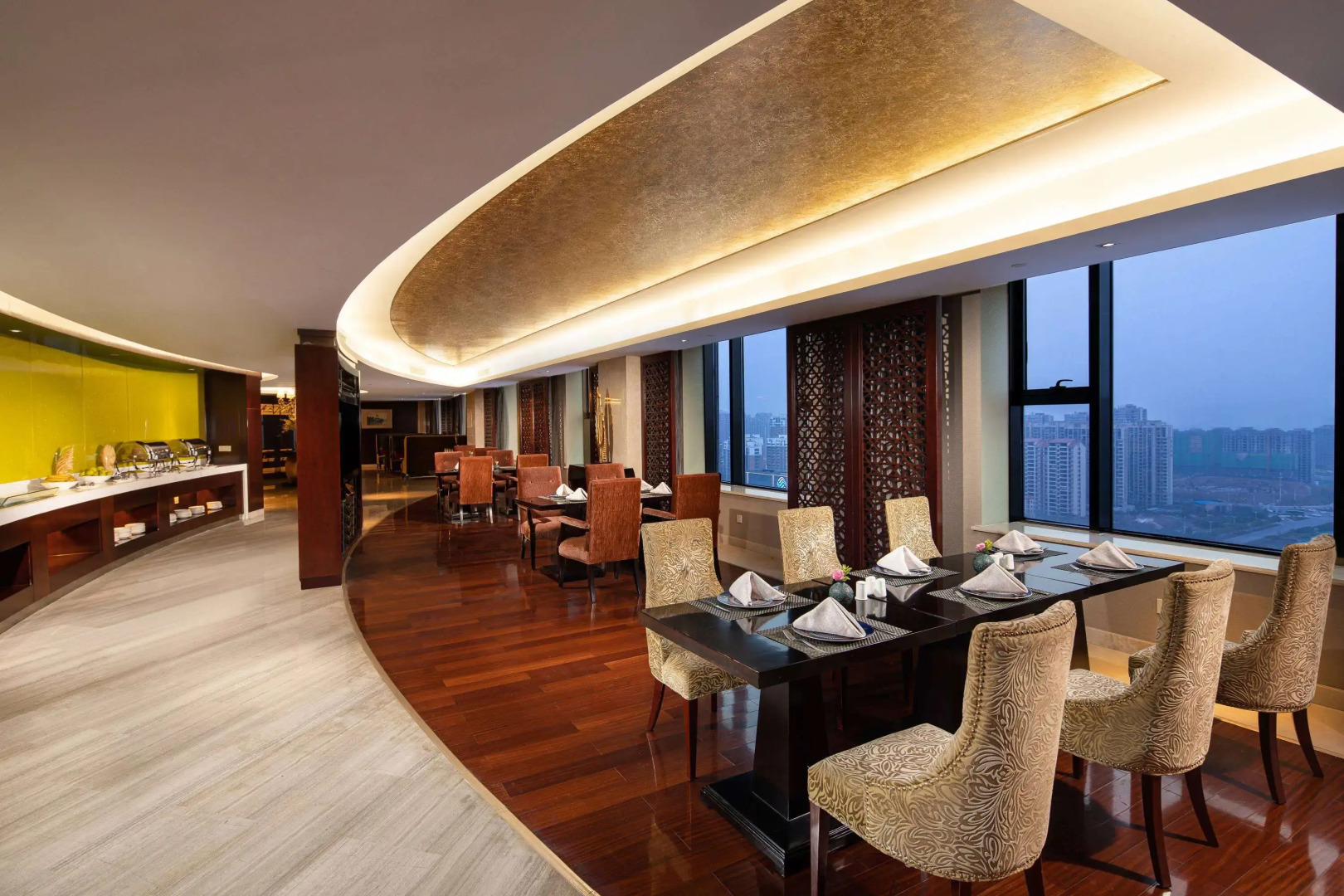 Wyndham Xinyang Downtown