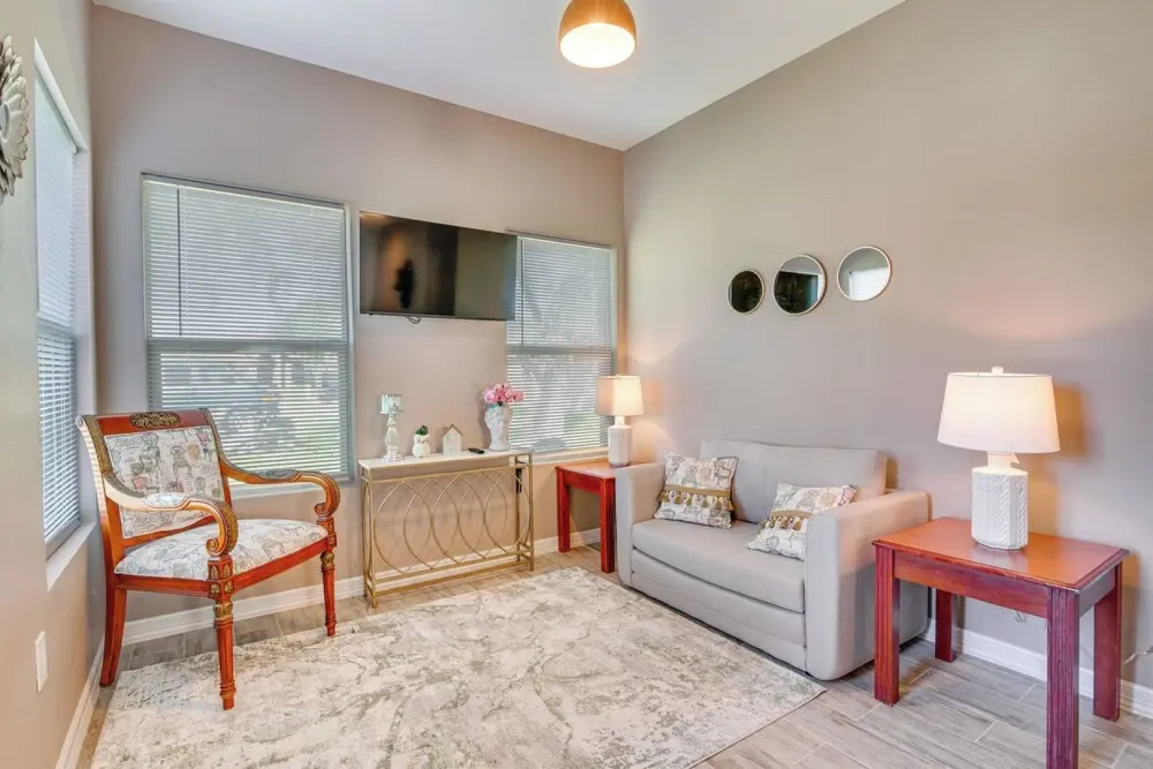 Pet-friendly Brownsville Apartment w/ Yard!