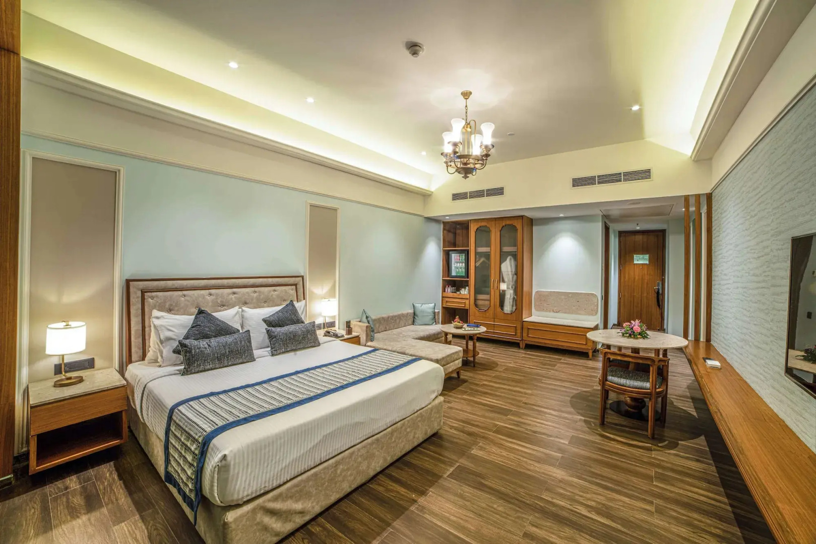 Gift City Club – a member of Radisson Individuals