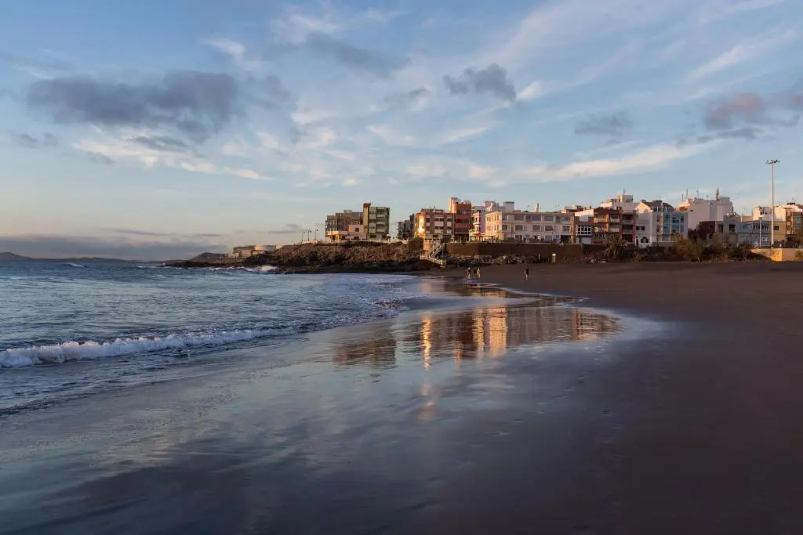 VISTA PLAYA Y MAR - sea view, wifi and AC