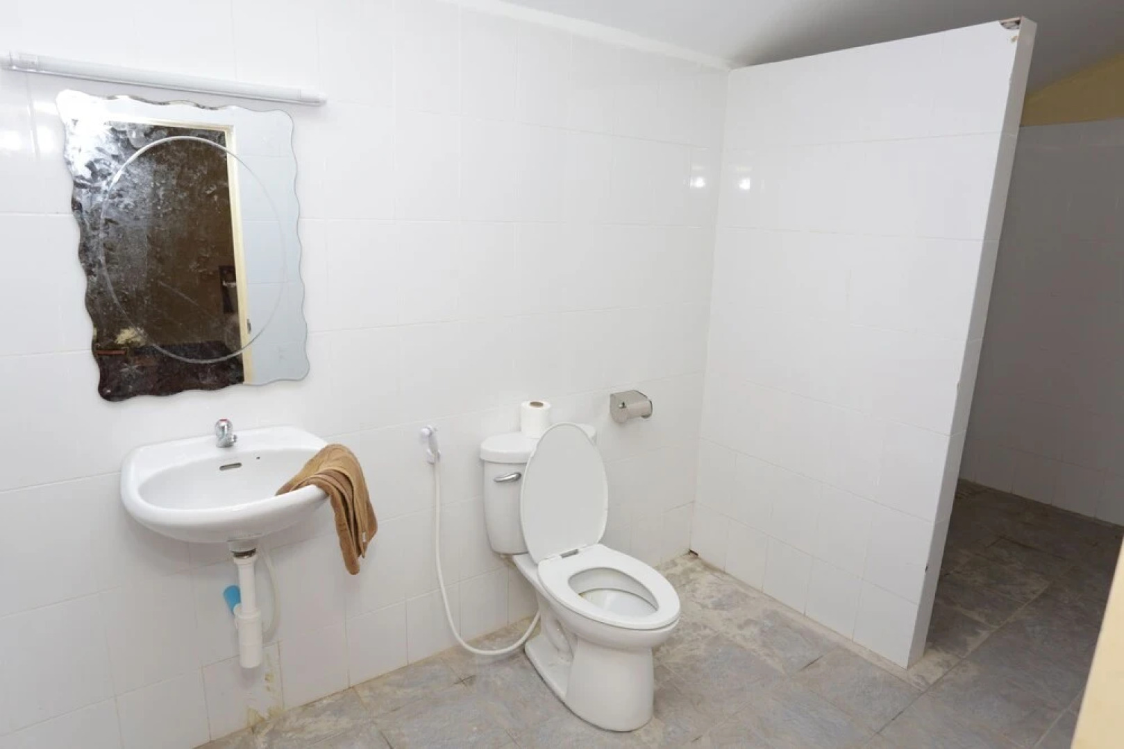 Green Orange Bungalows