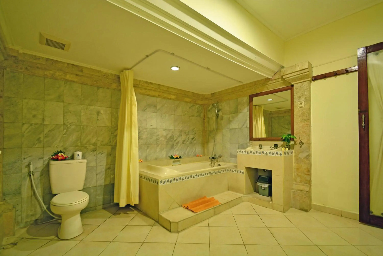 Puri Dewa Bharata Hotel & Villas