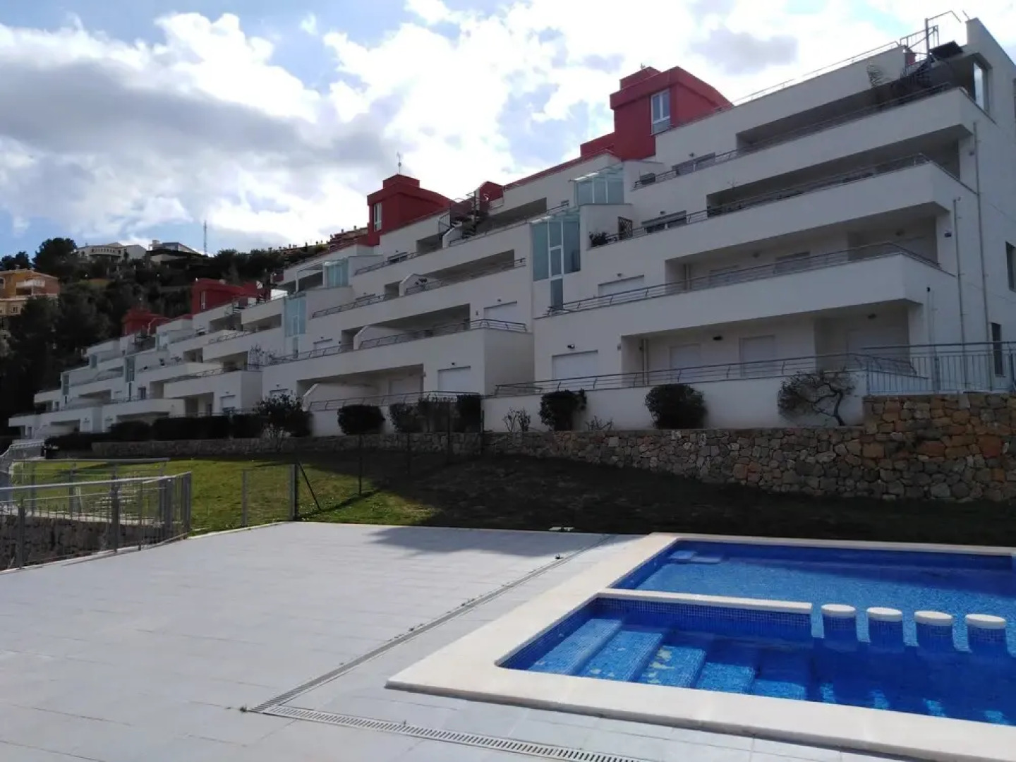 Monte Corona Apartments