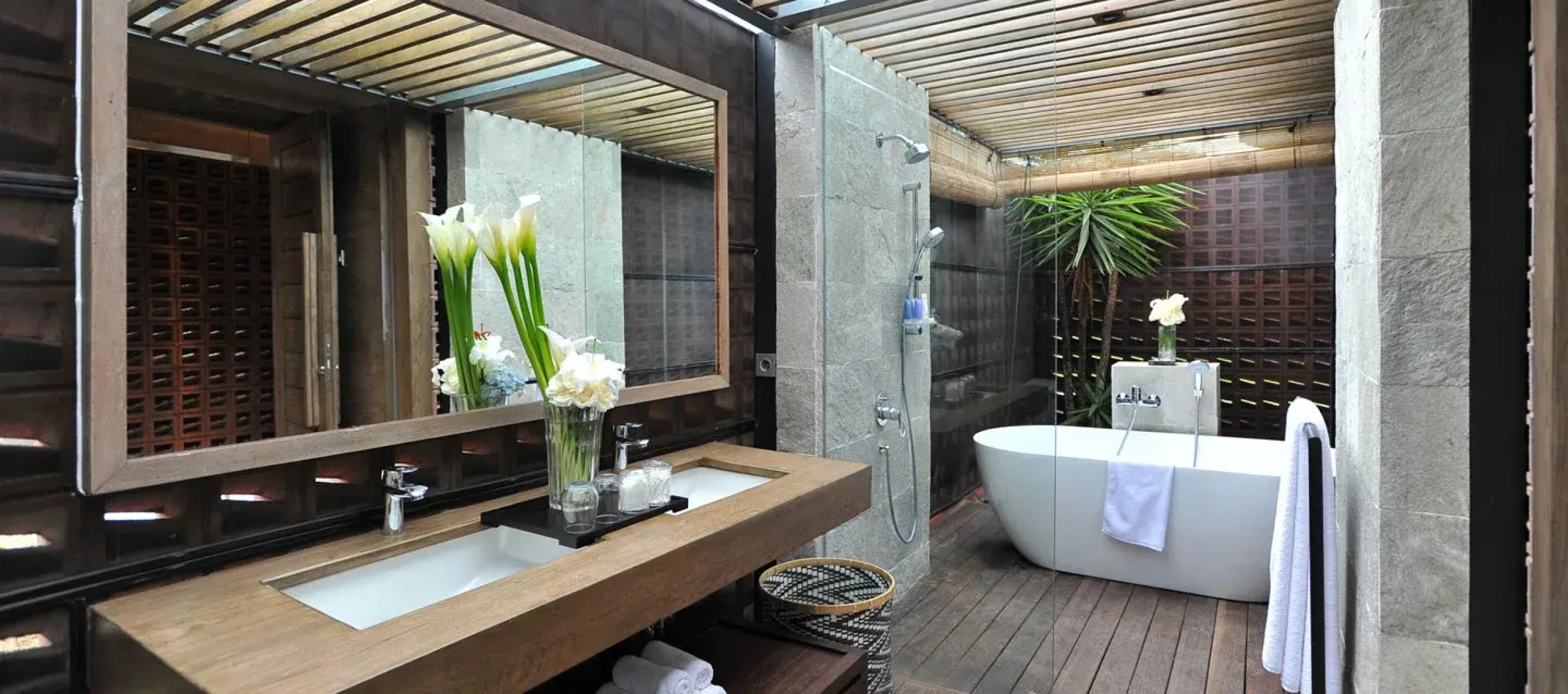 Djoglo Luxury Bungalow