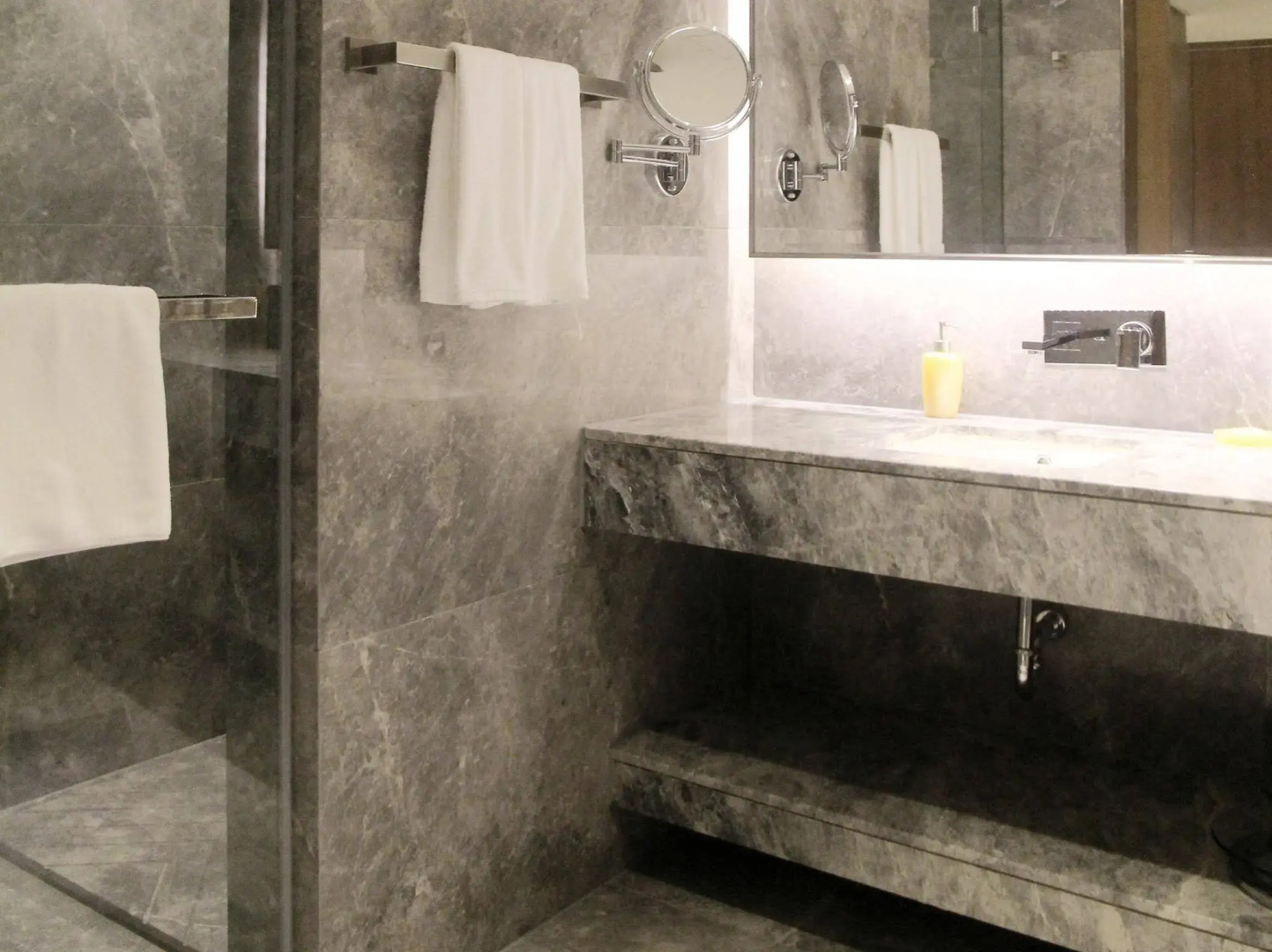 Nignbo Hefeng Garden Hotel