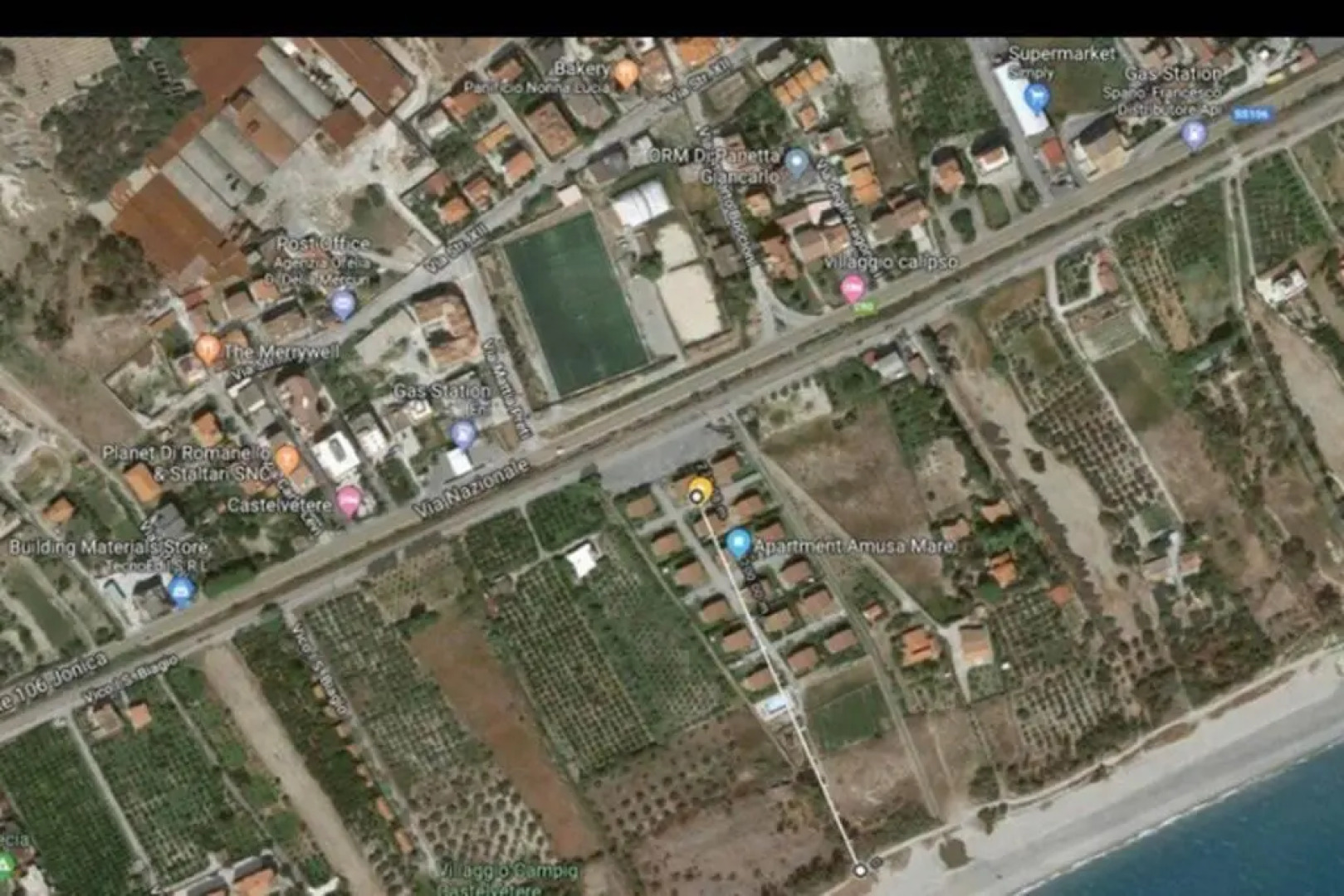 Caulonia, 2 bed 1st Floor Apartment Close To Beach