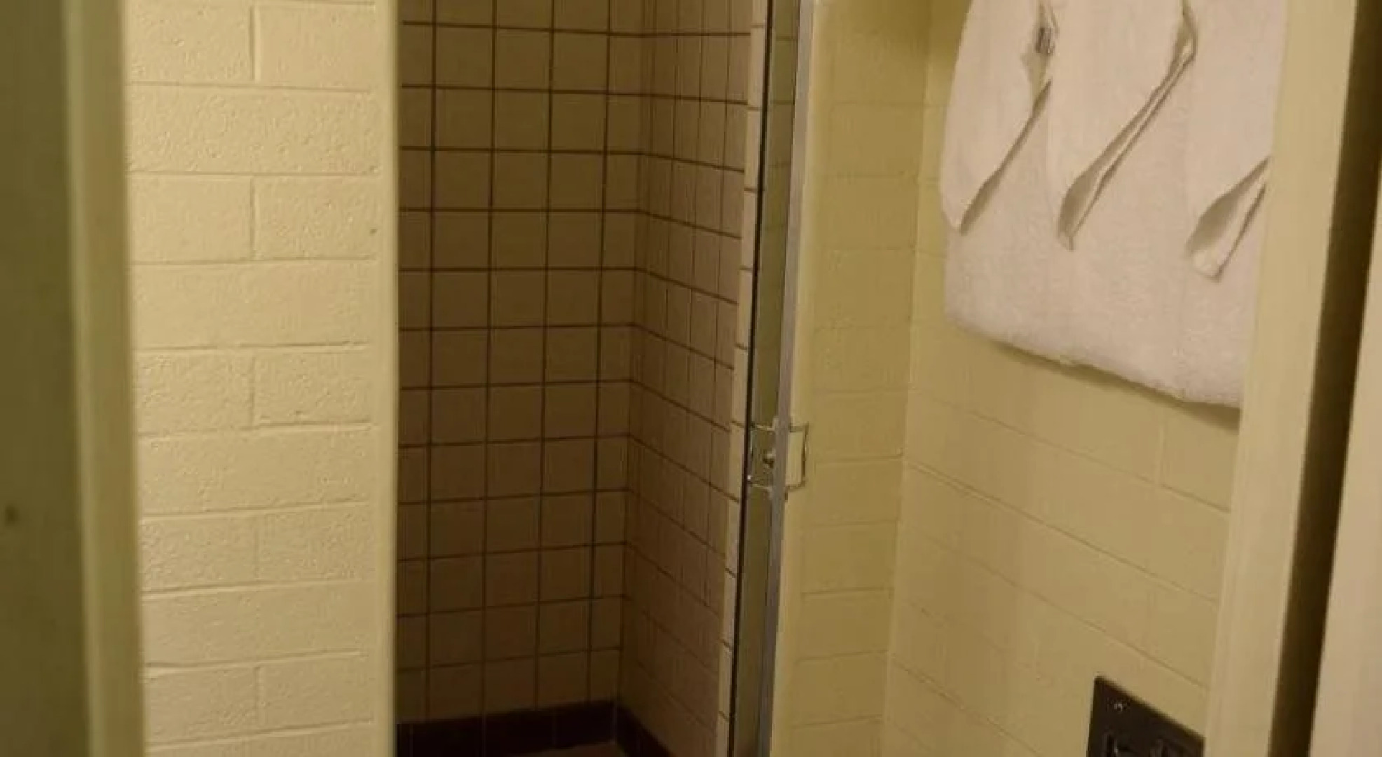 Stanlunds Inn And Suites