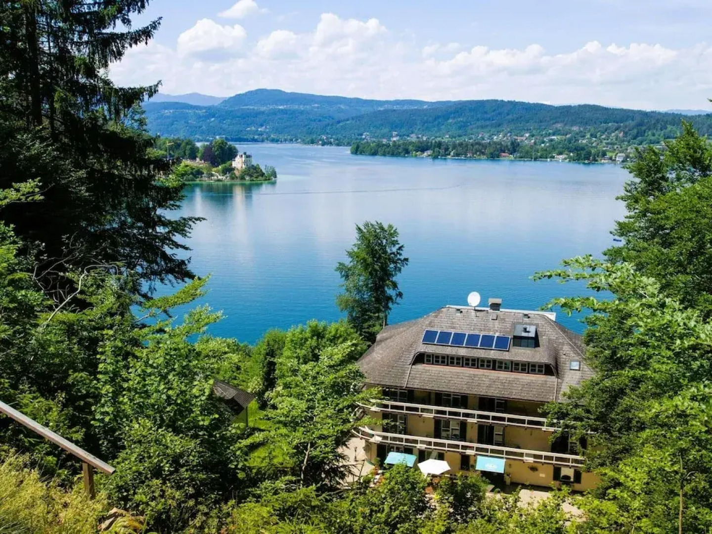 Worth Apartment in Maria in the Garden