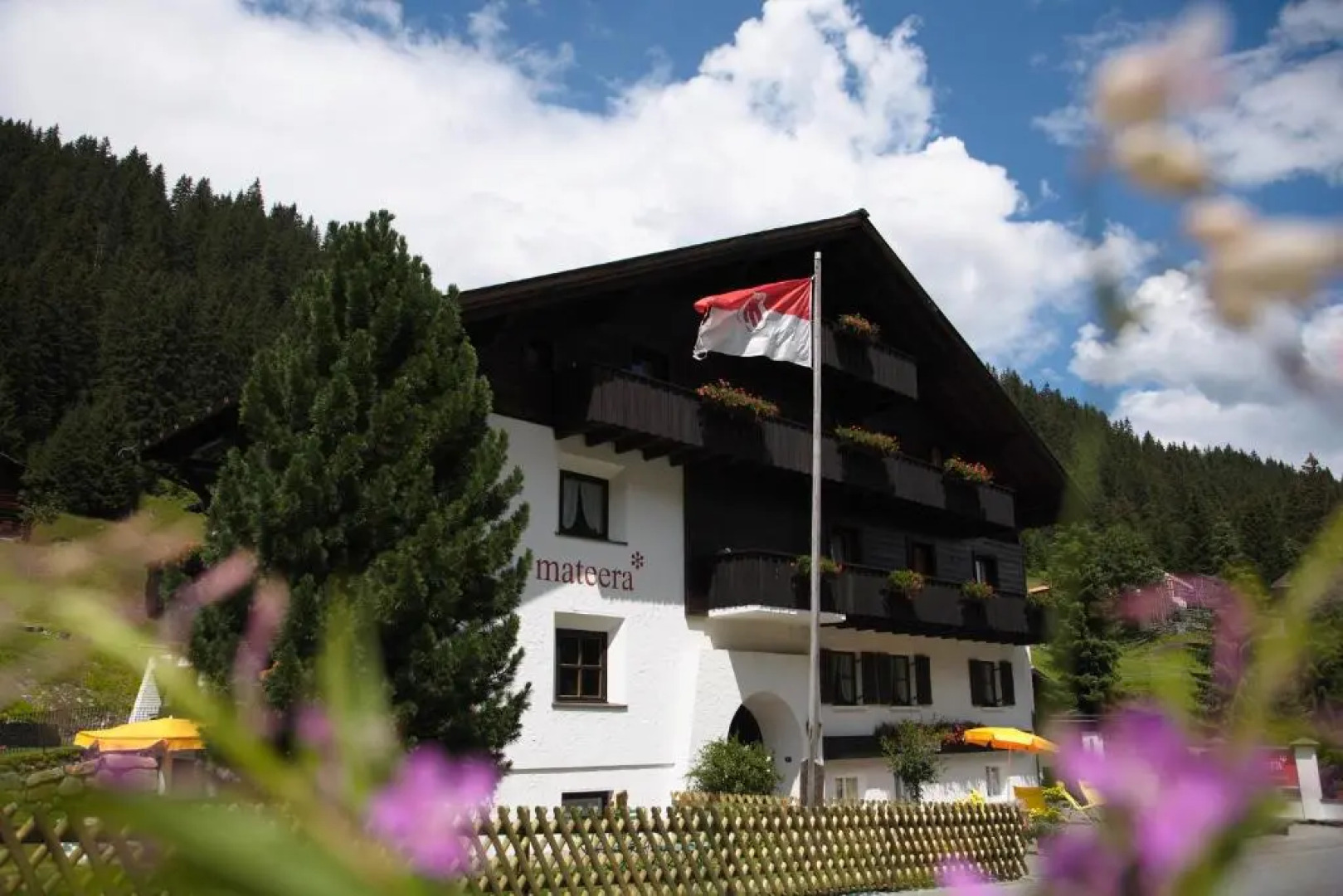 Hotel Mateera