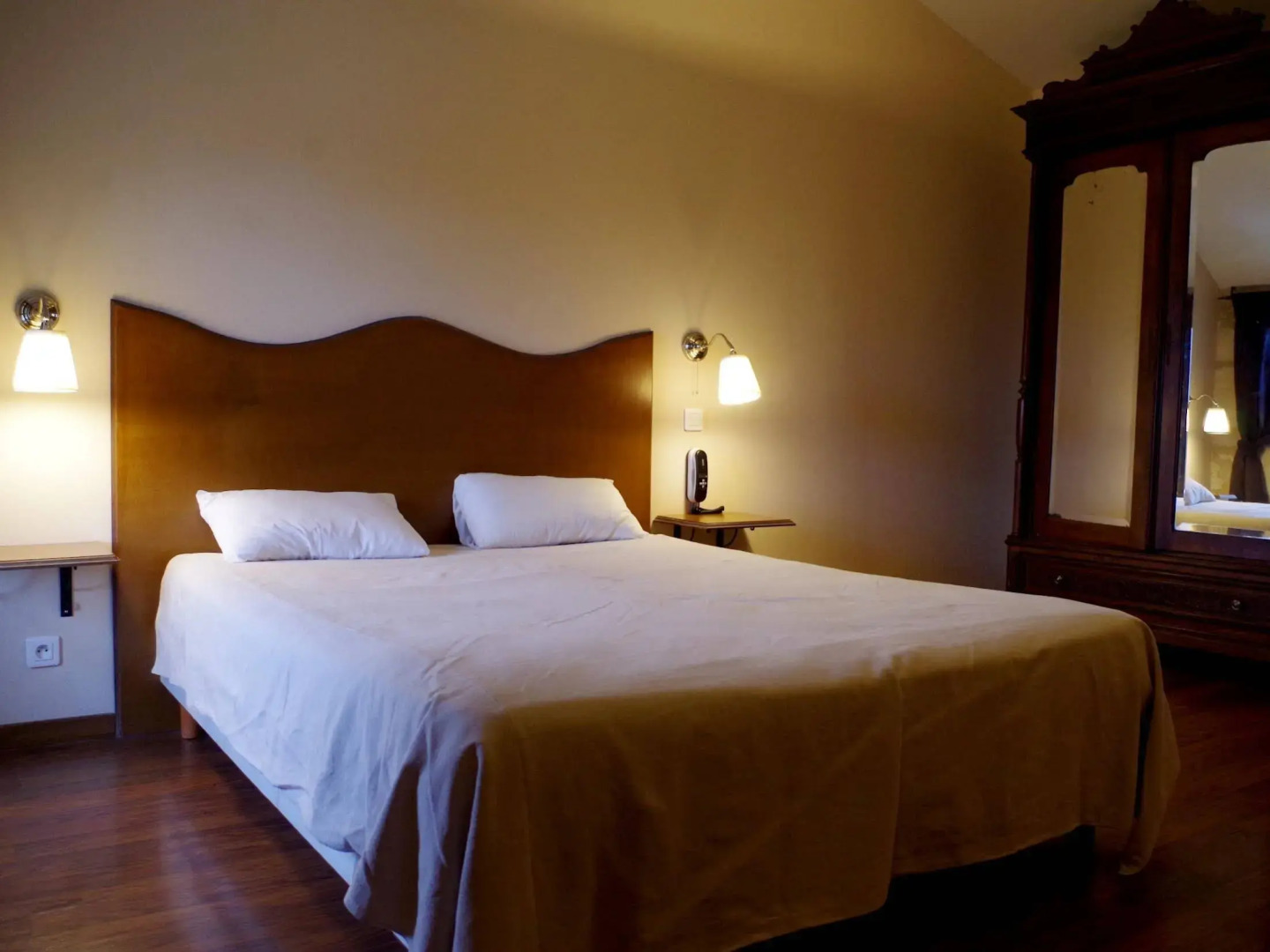 Château Fleur de Roques