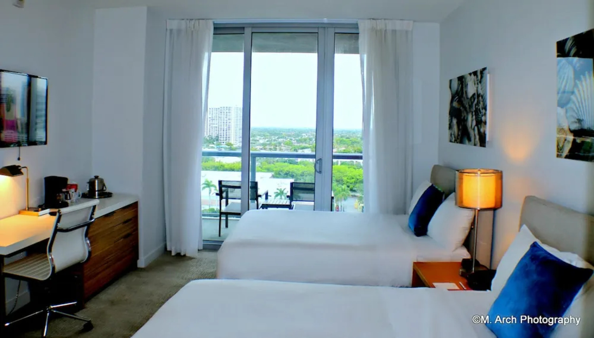 Hallandale Suites by 1stHomeRent