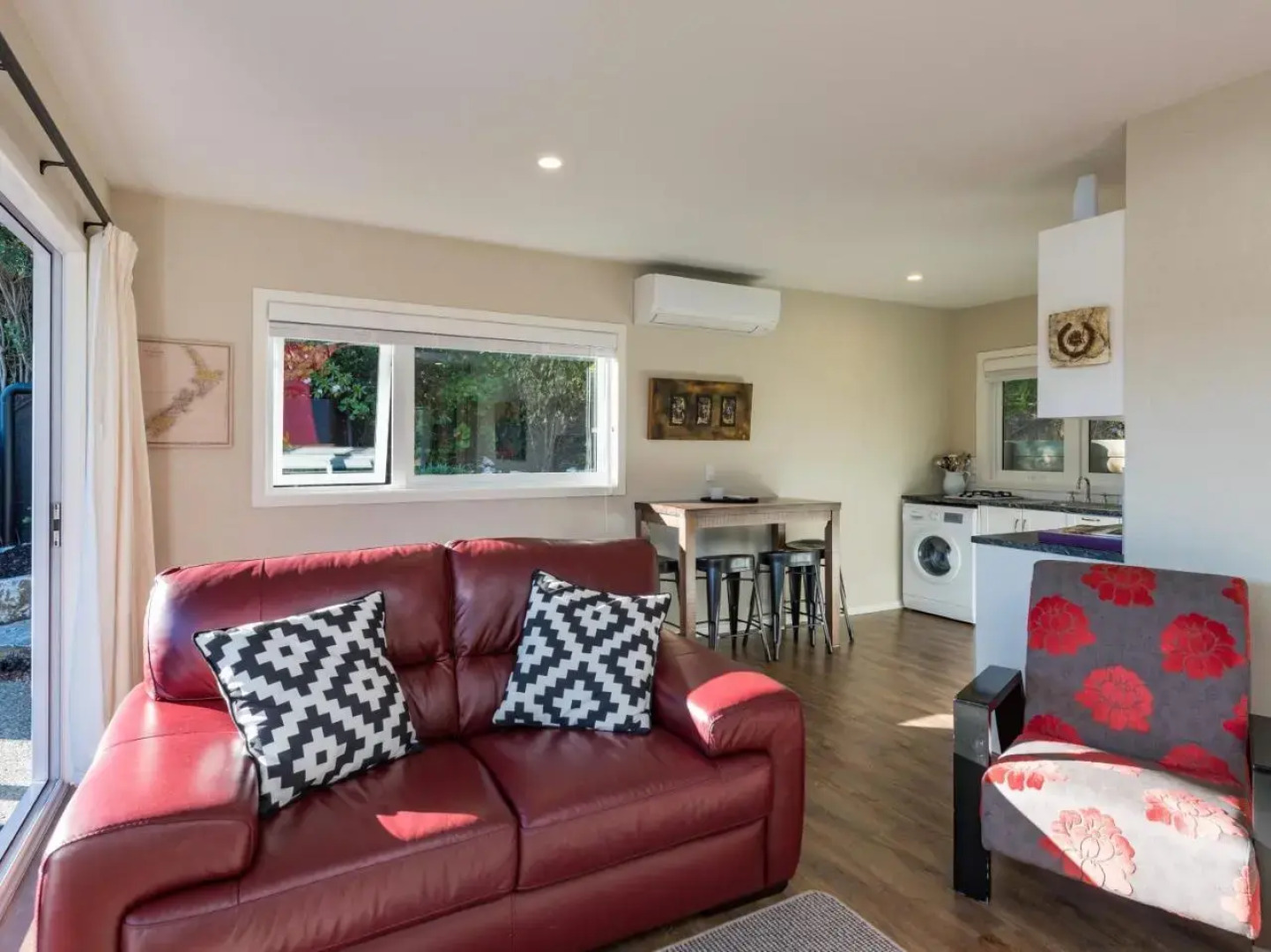 No. 3 - Kaiteriteri Holiday Home