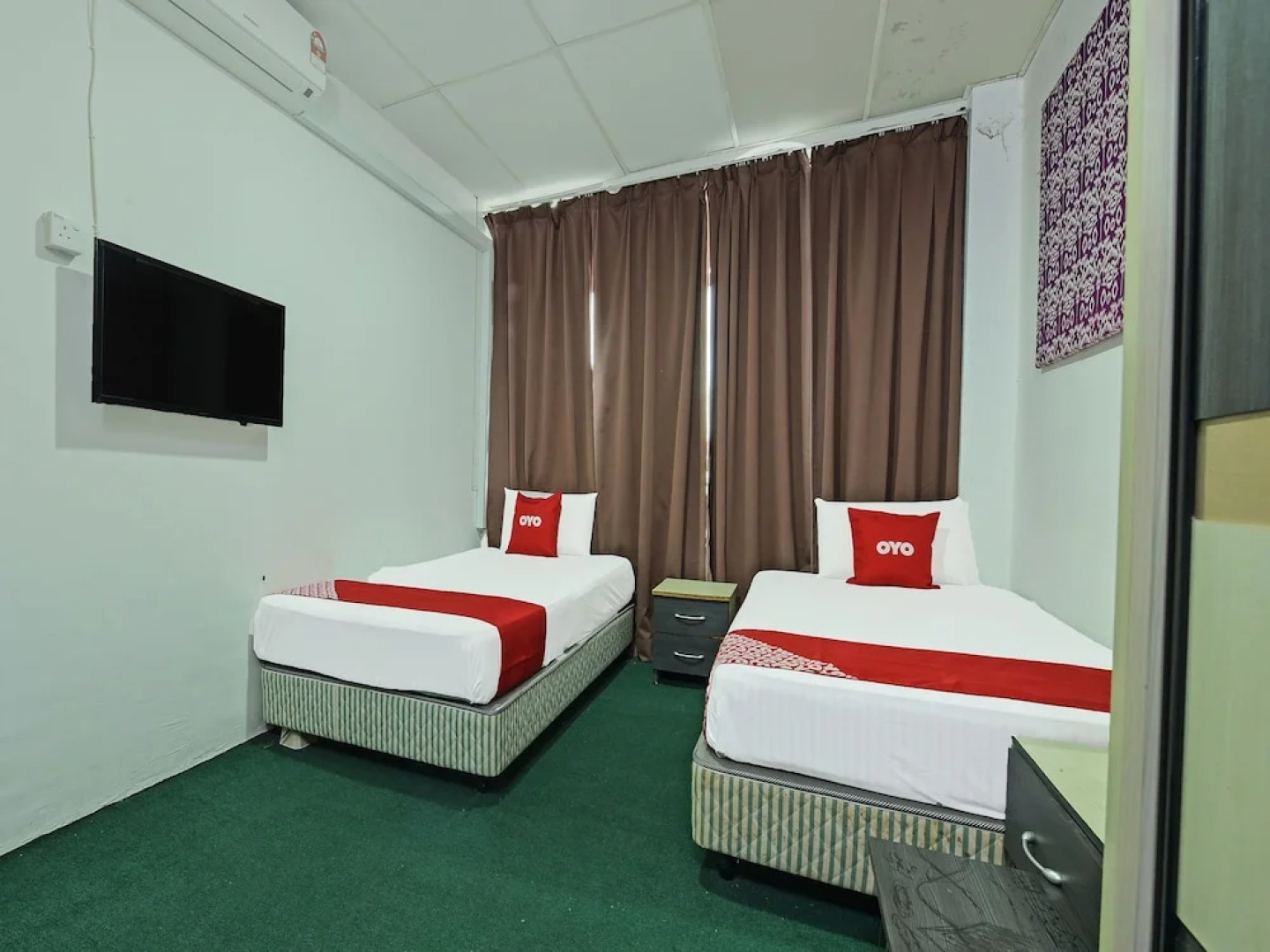 Oyo 90631 Syahirah Hotel