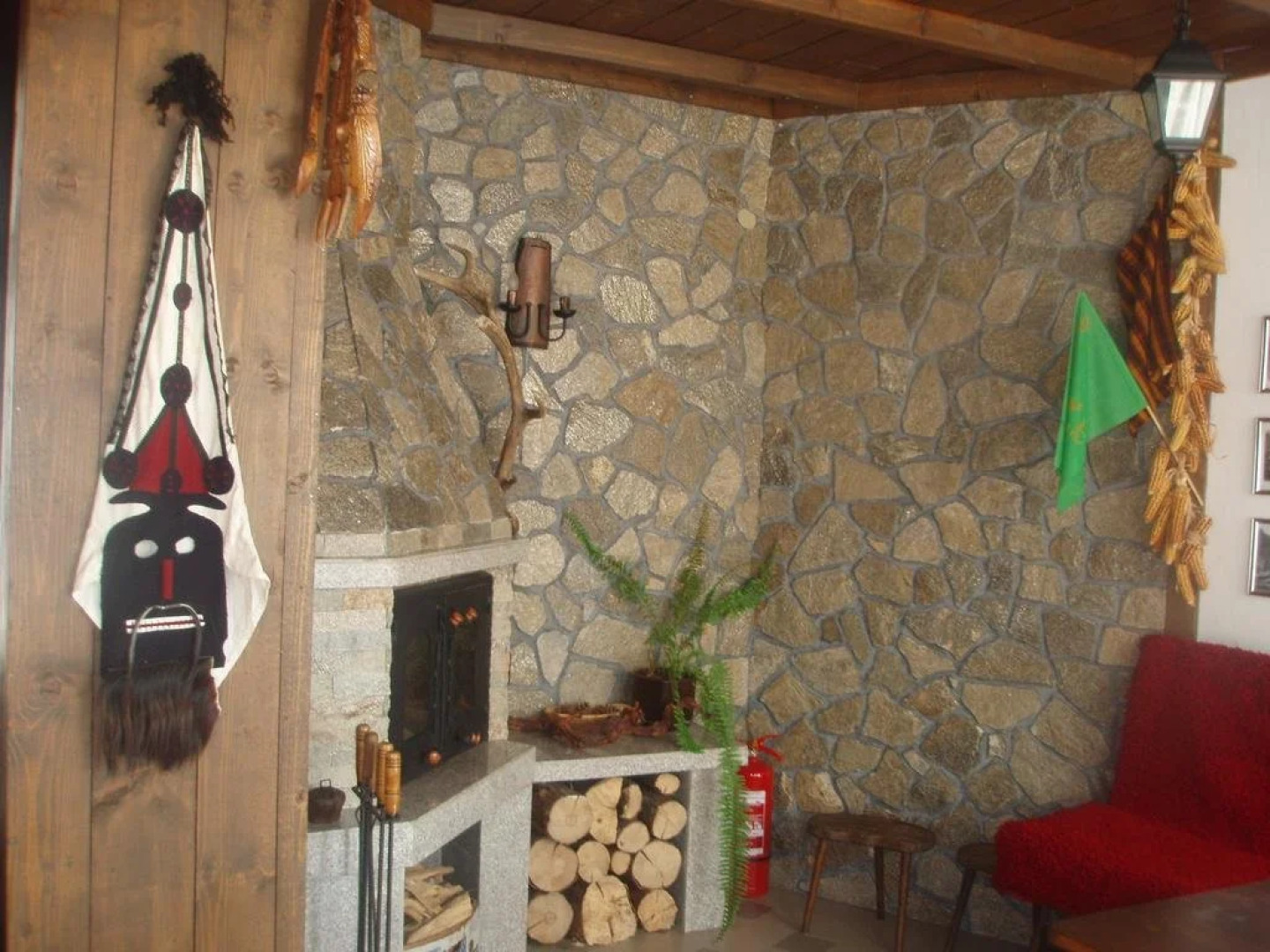 Семейный отель Мания