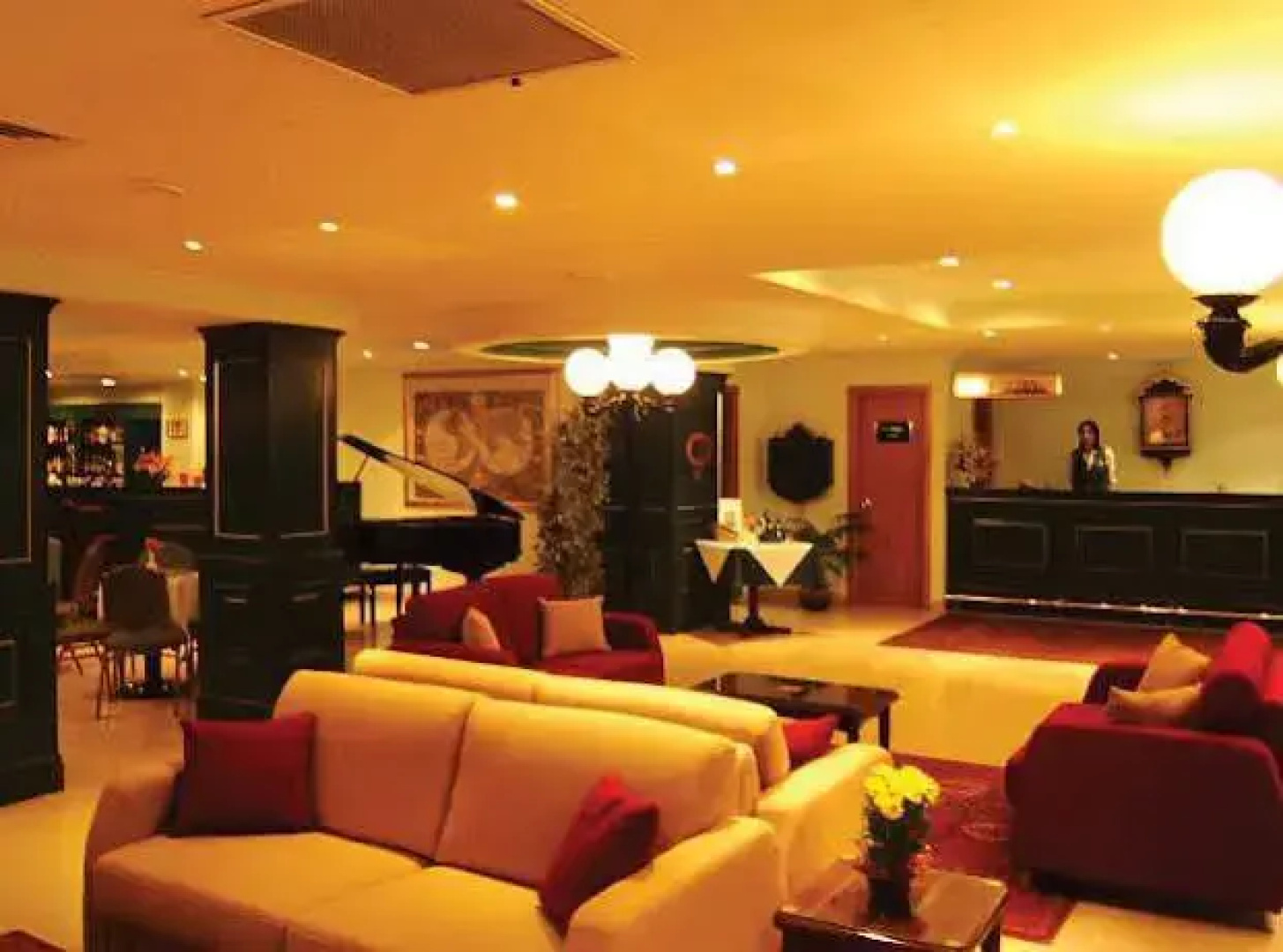 The Crown Hotel