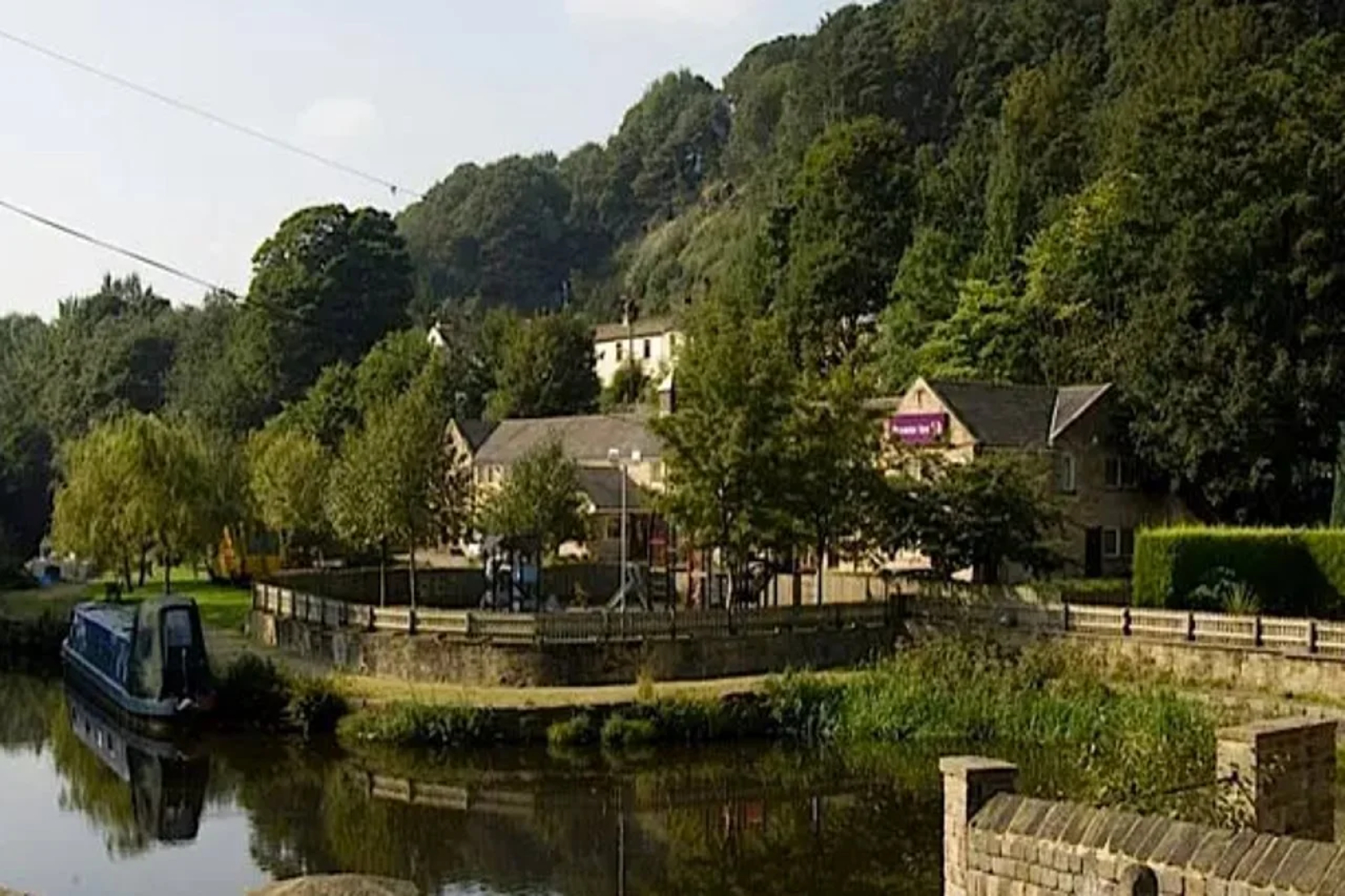 Premier Inn Halifax South