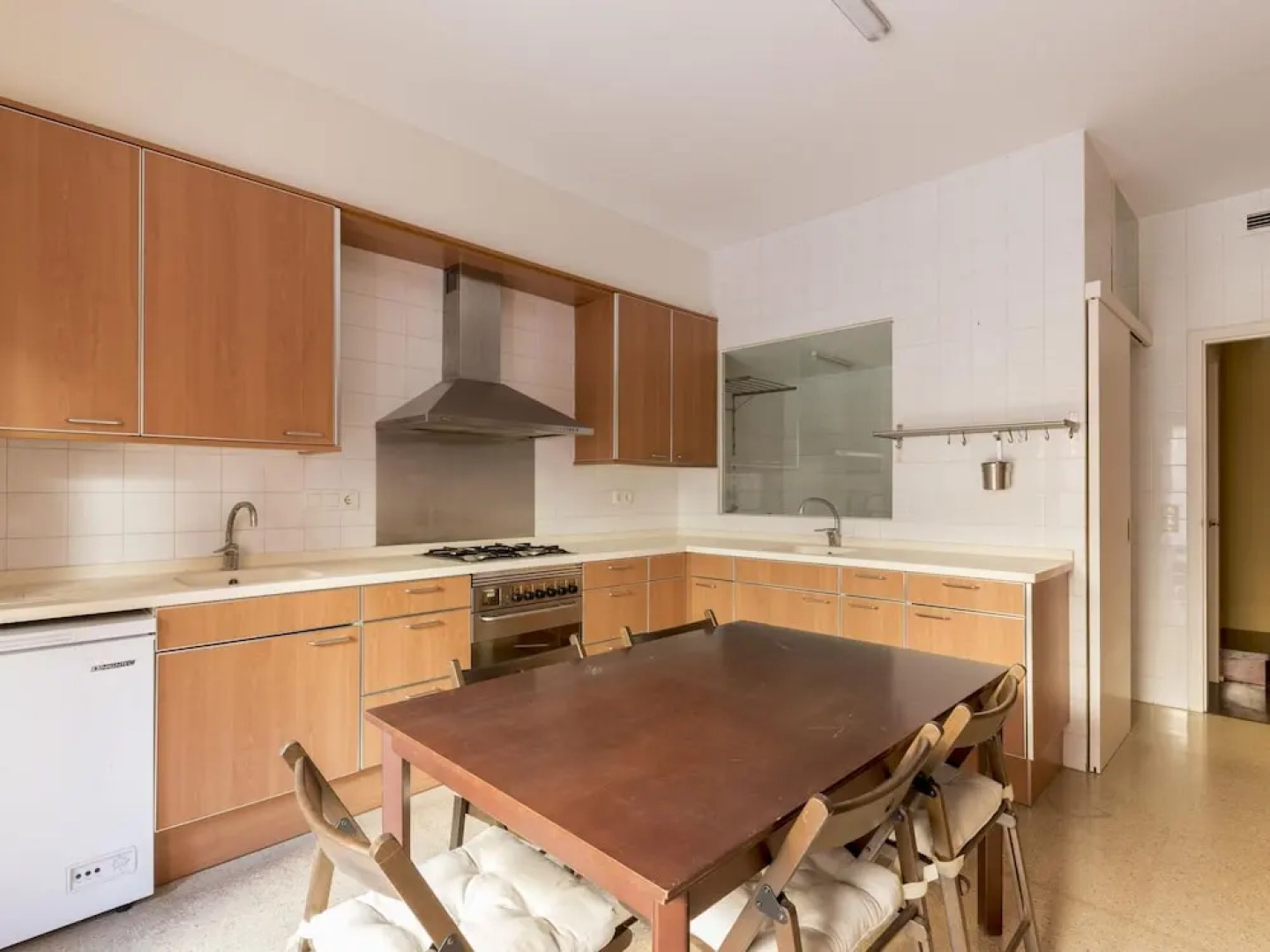 Elegant Holiday Home in Sant Boi de Llobregat With Terrace