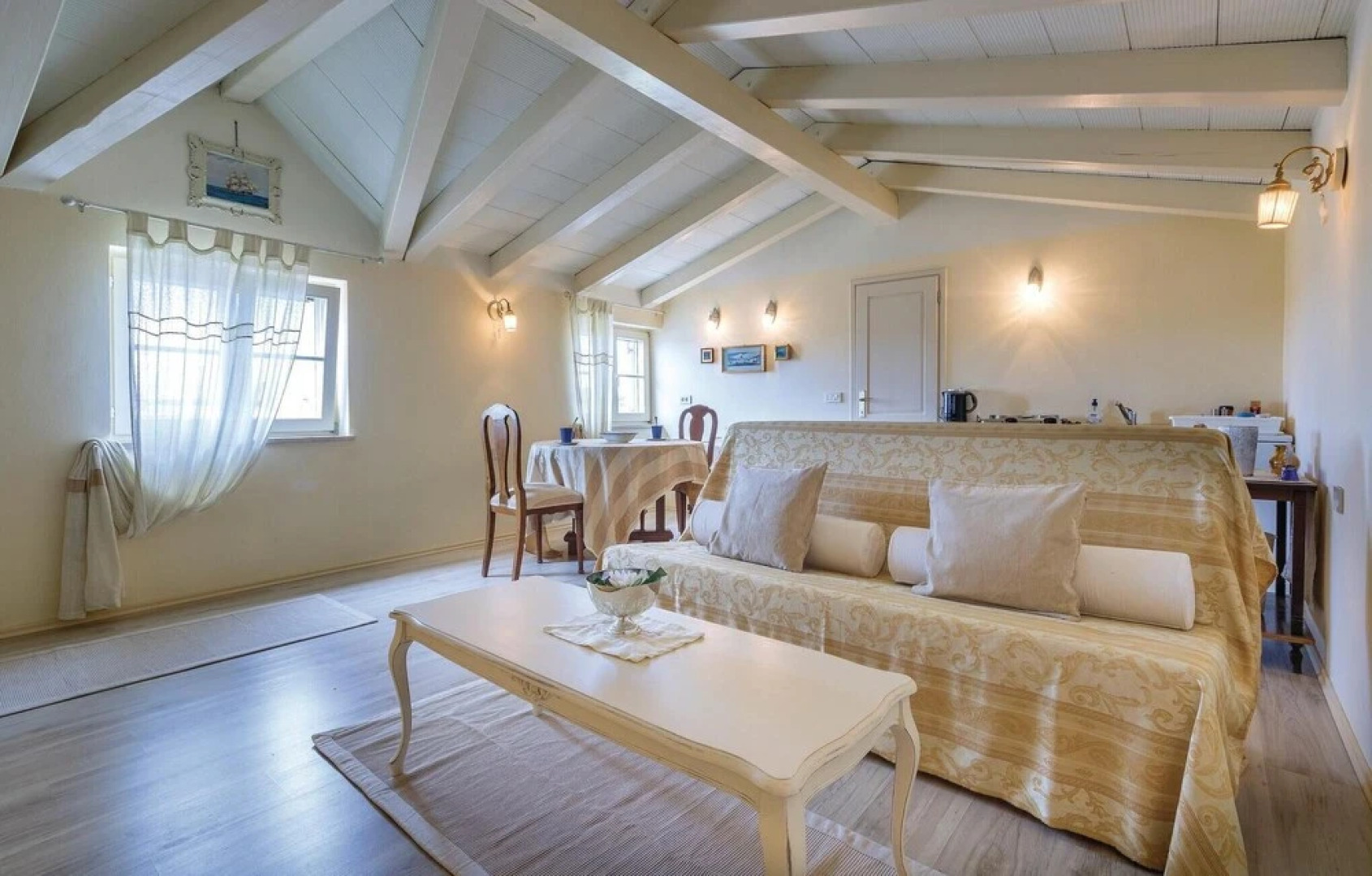 Beautiful Home in Pomer With Wifi and 3 Bedrooms