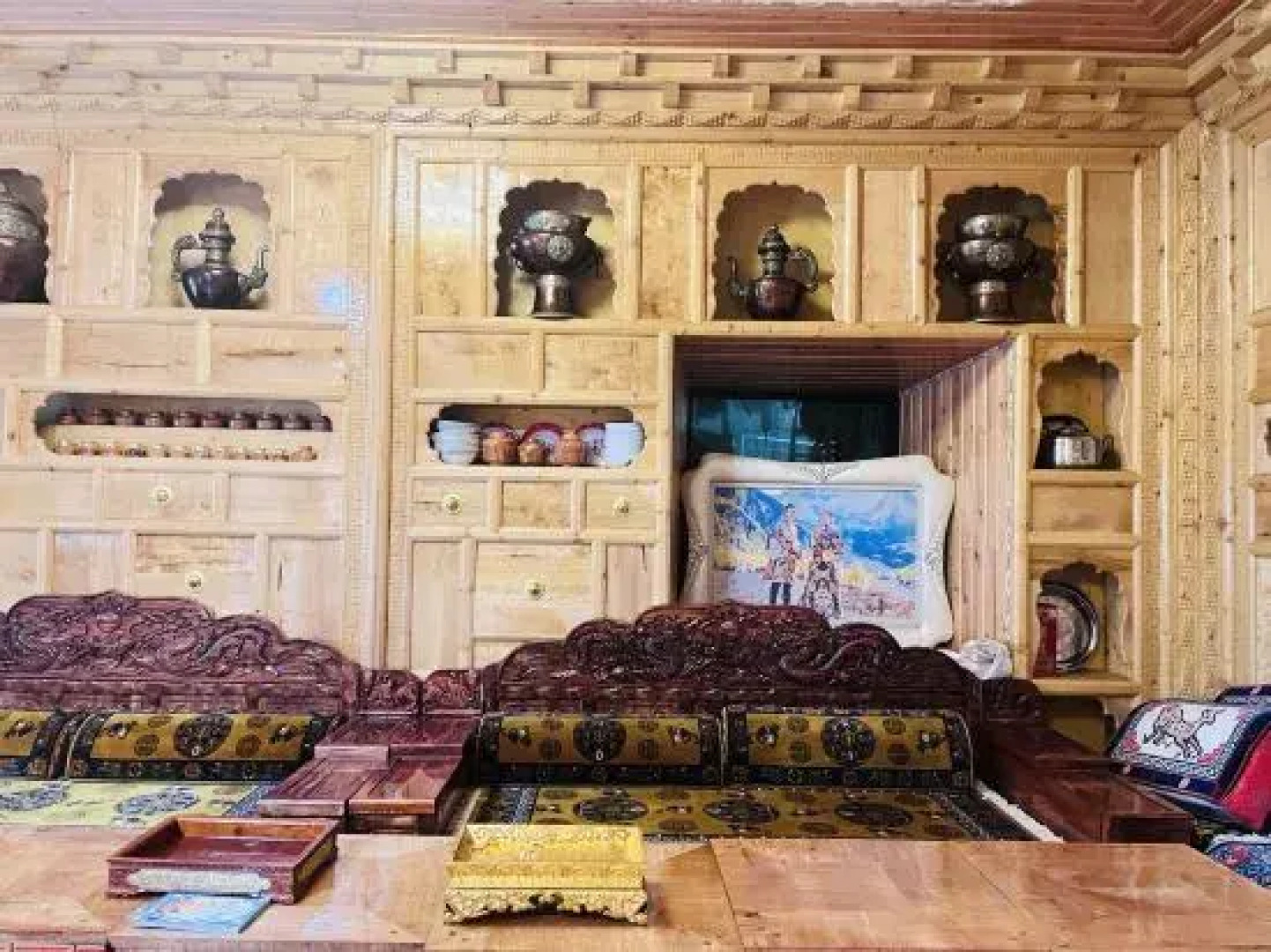 Rockland Meisu Hotel (Daocheng Yading Scenic Area Visitor Center)