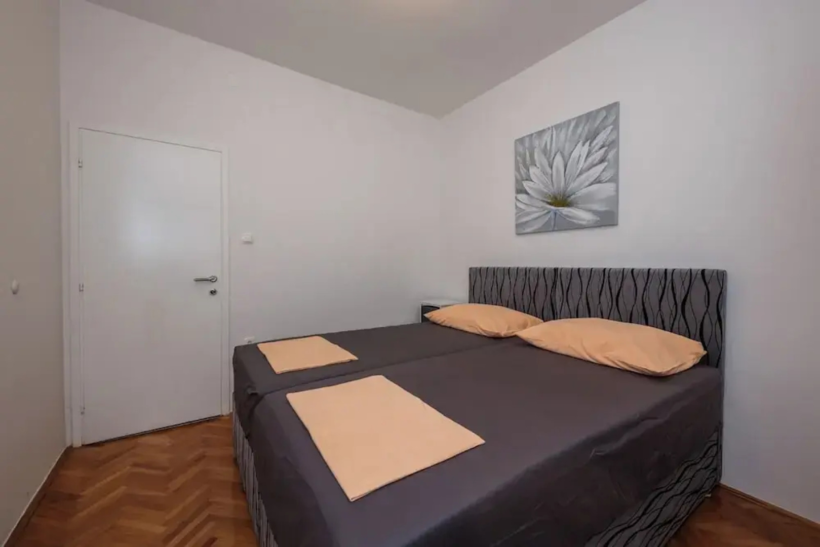 Luxury villa complex Pendolino with heated pool and jacuzzi