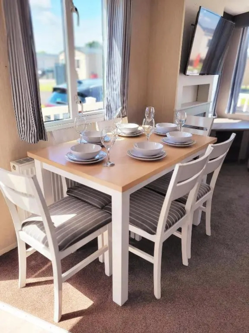 Golden Palm Getaway's PG143